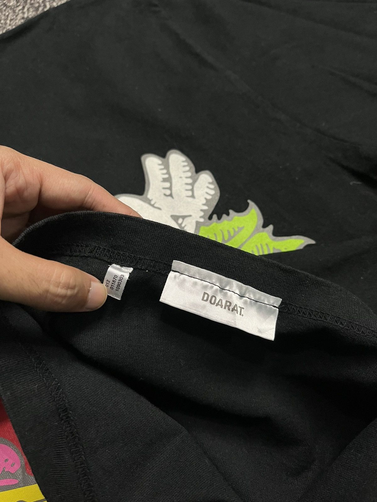 Japanese Brand Fruit Of The Doarat Black T-Shirts Size US XL / EU 56 / 4 - 6 Thumbnail