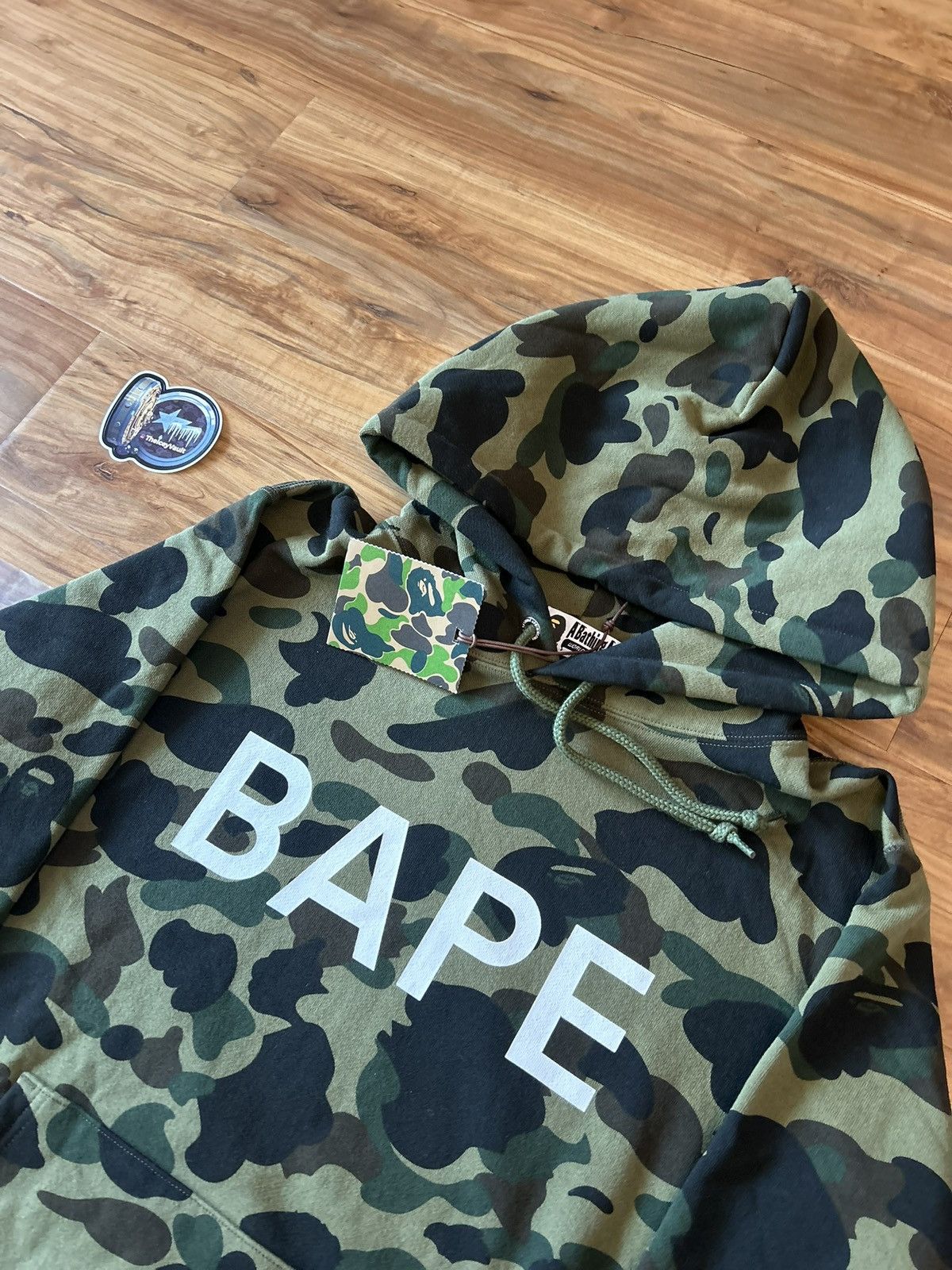 Bape NEW Bape Green Camo 1st Camo Pullover Hoodie Size US L / EU 52-54 / 3 - 5 Thumbnail