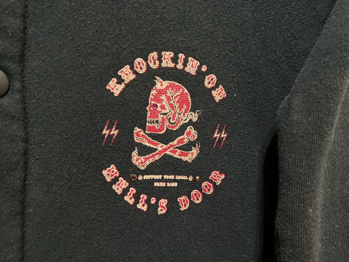 Japanese Brand × Vintage Vintage Knockin On Hell Door Sunfaded Punk Zip Up Sweater Size US M / EU 48-50 / 2 - 9 Thumbnail