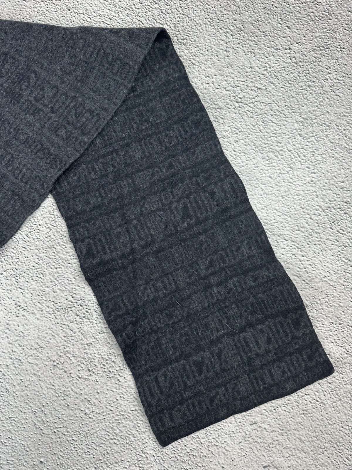 Roberto Cavalli Vintage Roberto Cavalli Monogram Wool Scarf Y2K Old Money Size ONE SIZE - 9 Thumbnail