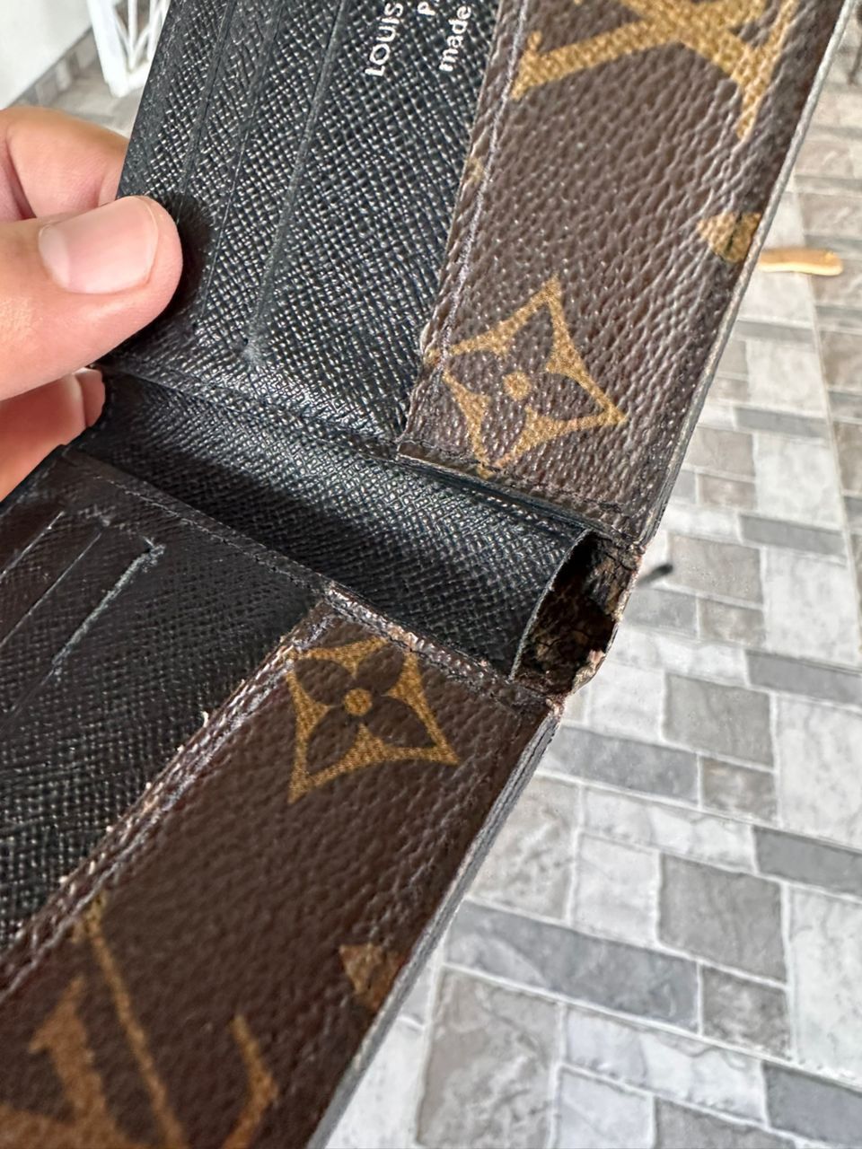 Louis Vuitton Authentic Louis Vuitton Macassar Wallet Size ONE SIZE - 6 Thumbnail