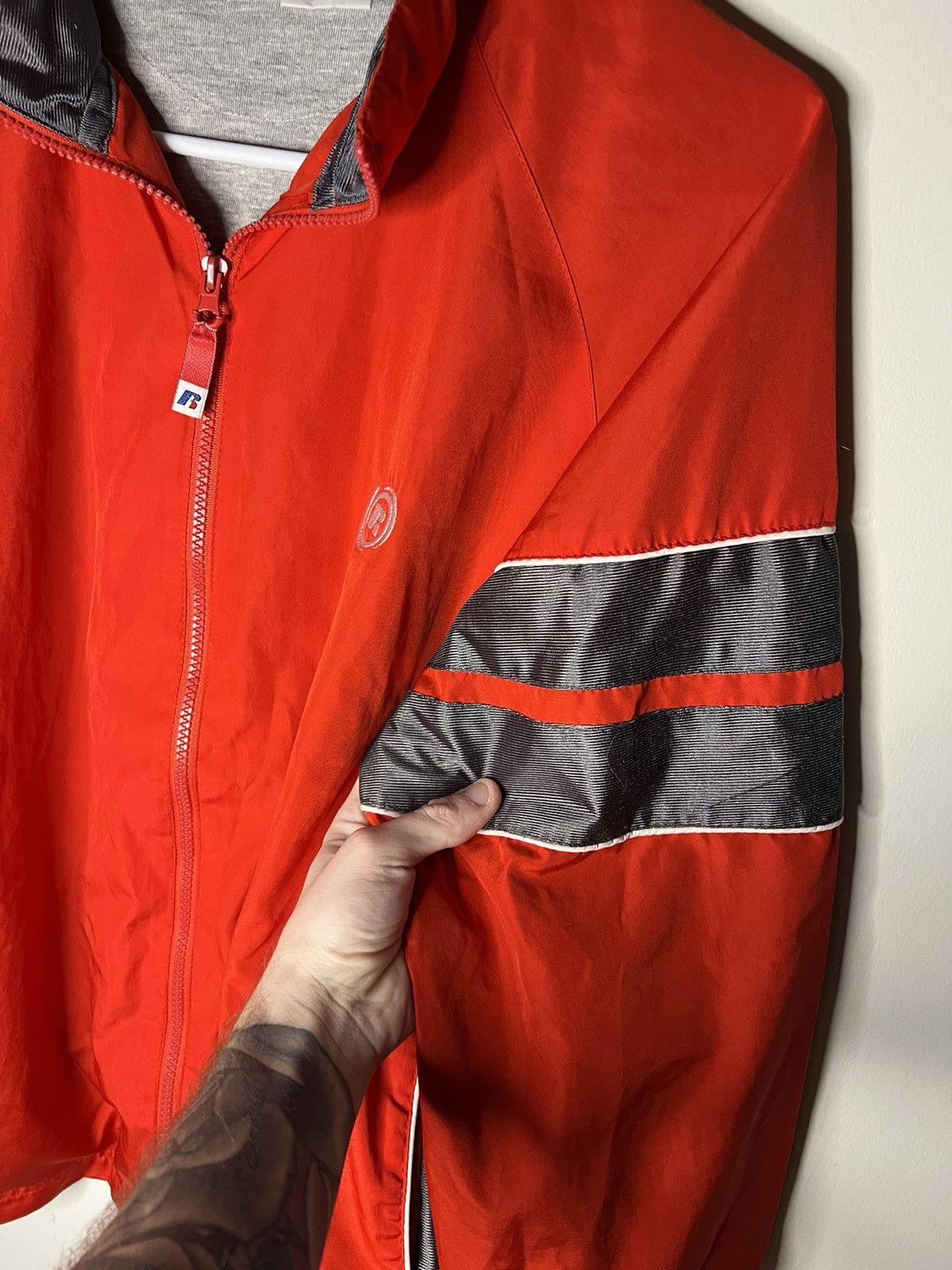 Russell Athletic × Vintage Vintage 90s Russell Athletic Windbreaker Jacket Size US XL / EU 56 / 4 - 6 Thumbnail