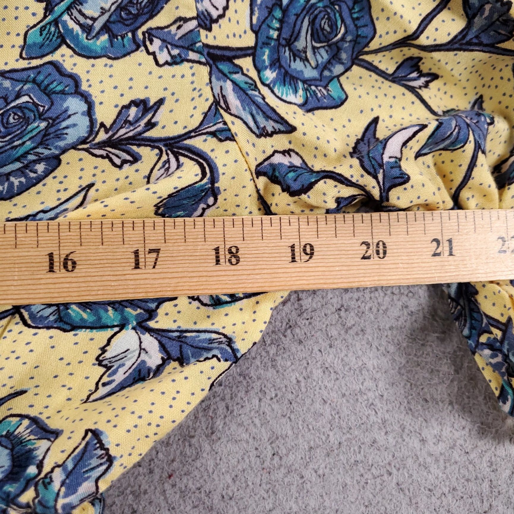 Vintage Angie Dress Womens L Yellow Floral Bohemian Rayon Short Sleeve V-Neck Mini Shift NWT Size L / US 10 / IT 46 - 3 Thumbnail