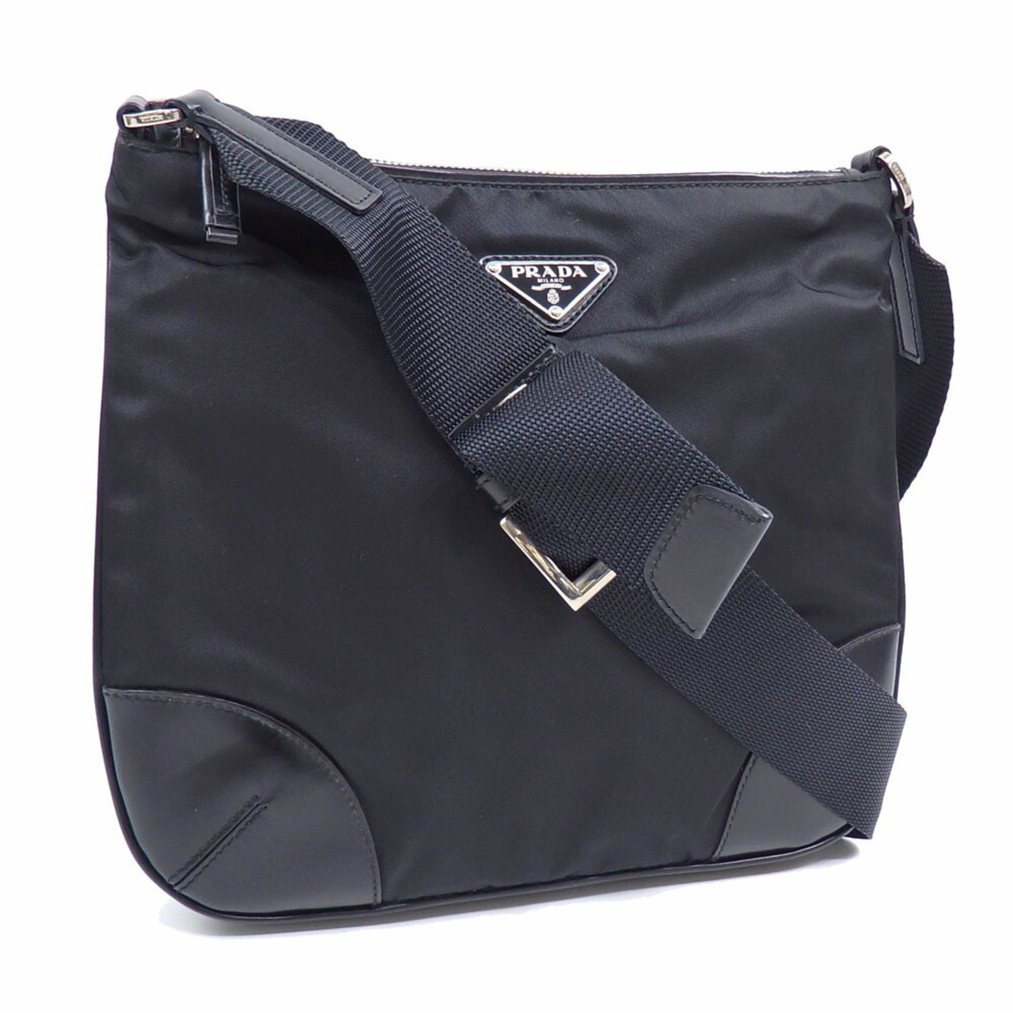 Prada Shoulder Bag For Women Nero Black Nylon Leather Bt0332