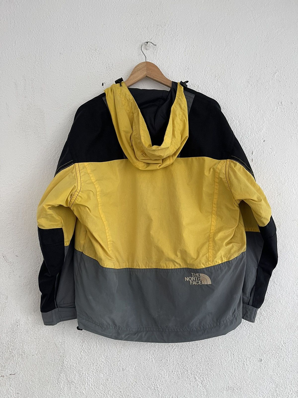 The North Face Vintage The North Face Skiwear Jacket Size US S / EU 44-46 / 1 - 2 Thumbnail