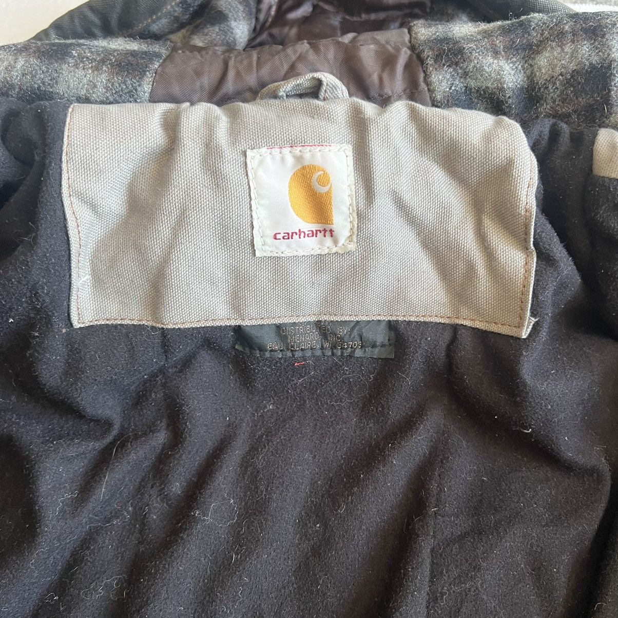 Carhartt Carhartt Rework custom color block hooded jacket size medium Size US M / EU 48-50 / 2 - 11 Thumbnail