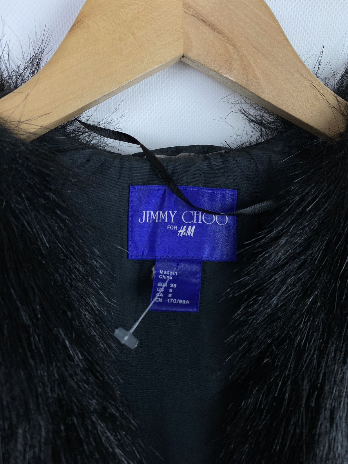H&M × Jimmy Choo Jimmy Choo for H&M ladies faux fur vest gilet size US 8 Size M / US 6-8 / IT 42-44 - 8 Thumbnail