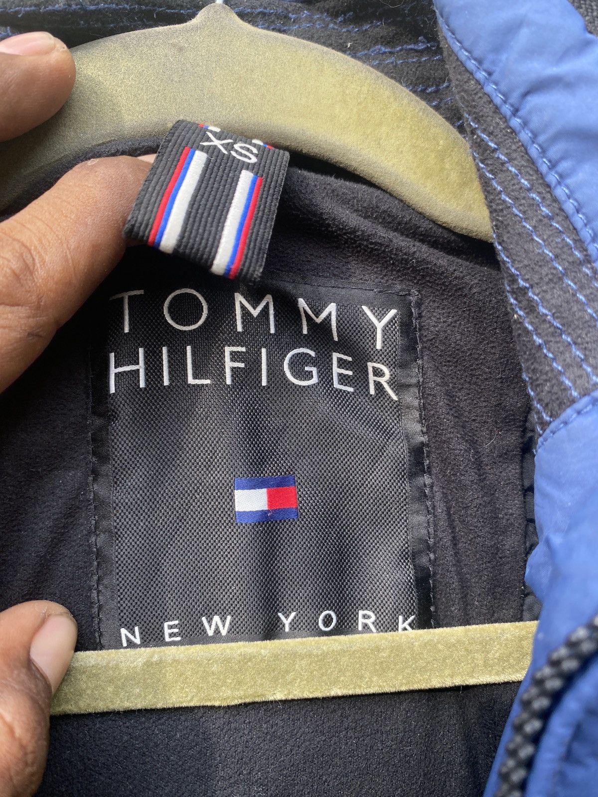 Tommy Hilfiger Vintage tommy hilfinger quiltted jacket Size US XS / EU 42 / 0 - 12 Thumbnail