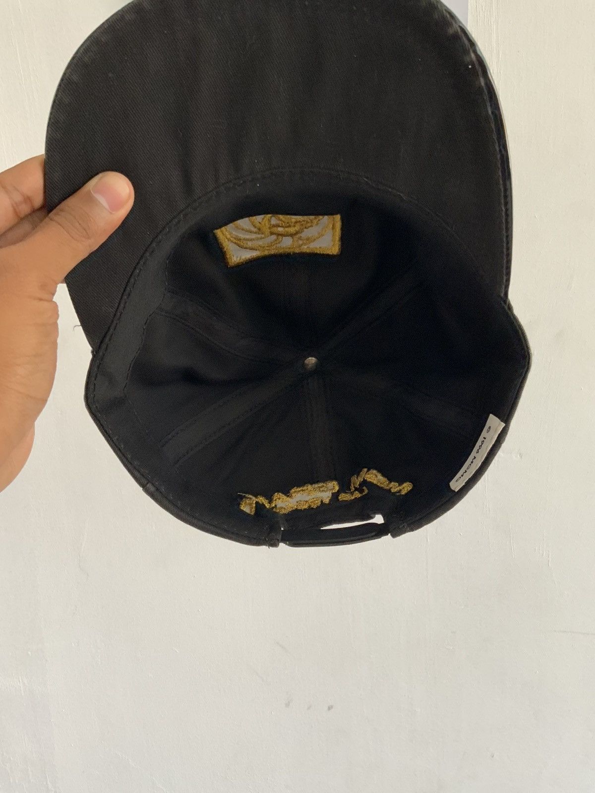 Vintage Vintage MGMG LAs Vegas inspired Medussa Logo Hat Size ONE SIZE - 9 Thumbnail
