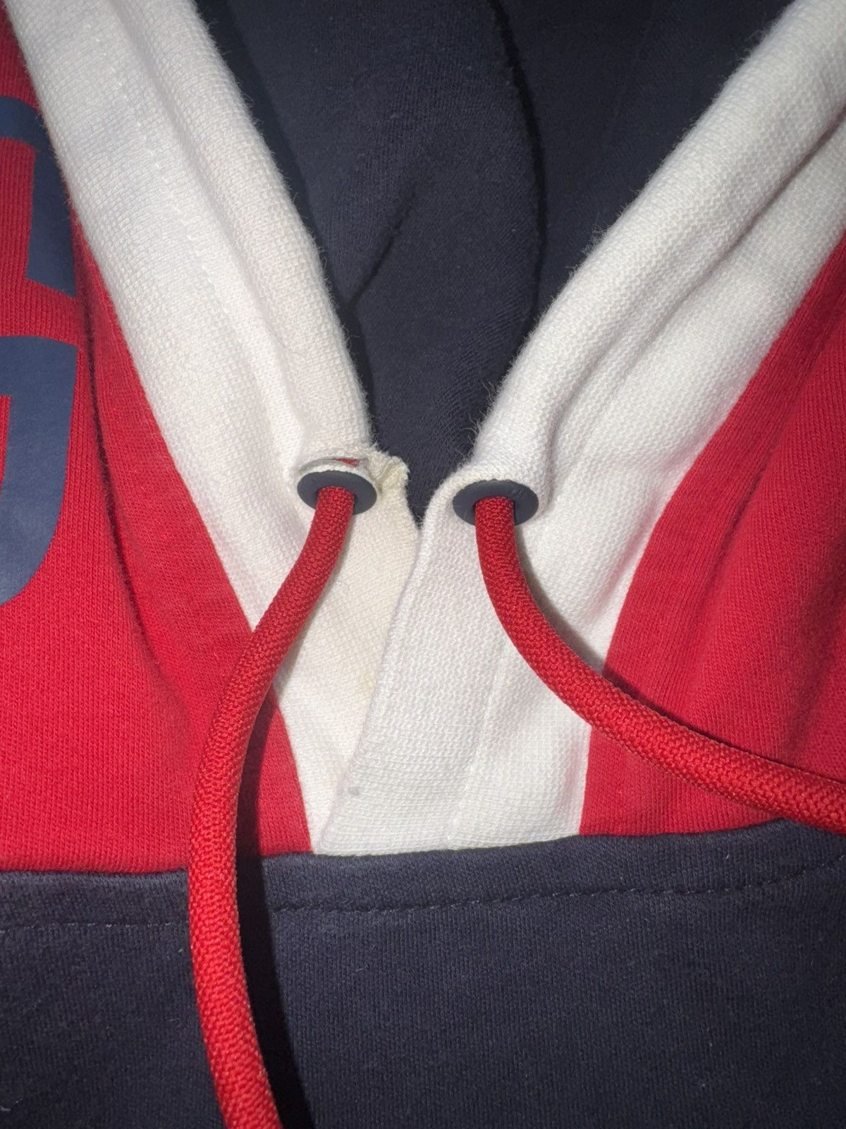 Tommy Hilfiger × Vintage Rare Tommy Hilfiger Block Hoodie (Size XXL) Size US XXL / EU 58 / 5 - 5 Thumbnail