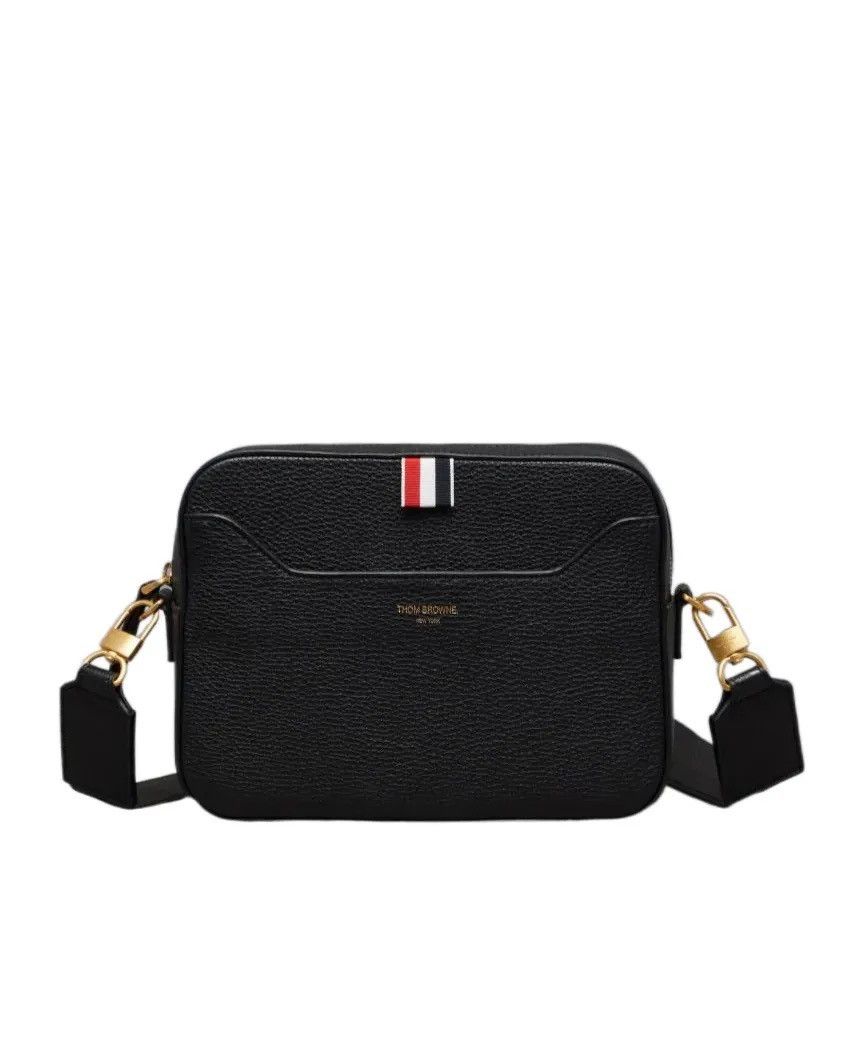 Thom Browne Small Camera Bag W\ 4 Bar Strap Detail Size ONE SIZE - 1 Thumbnail