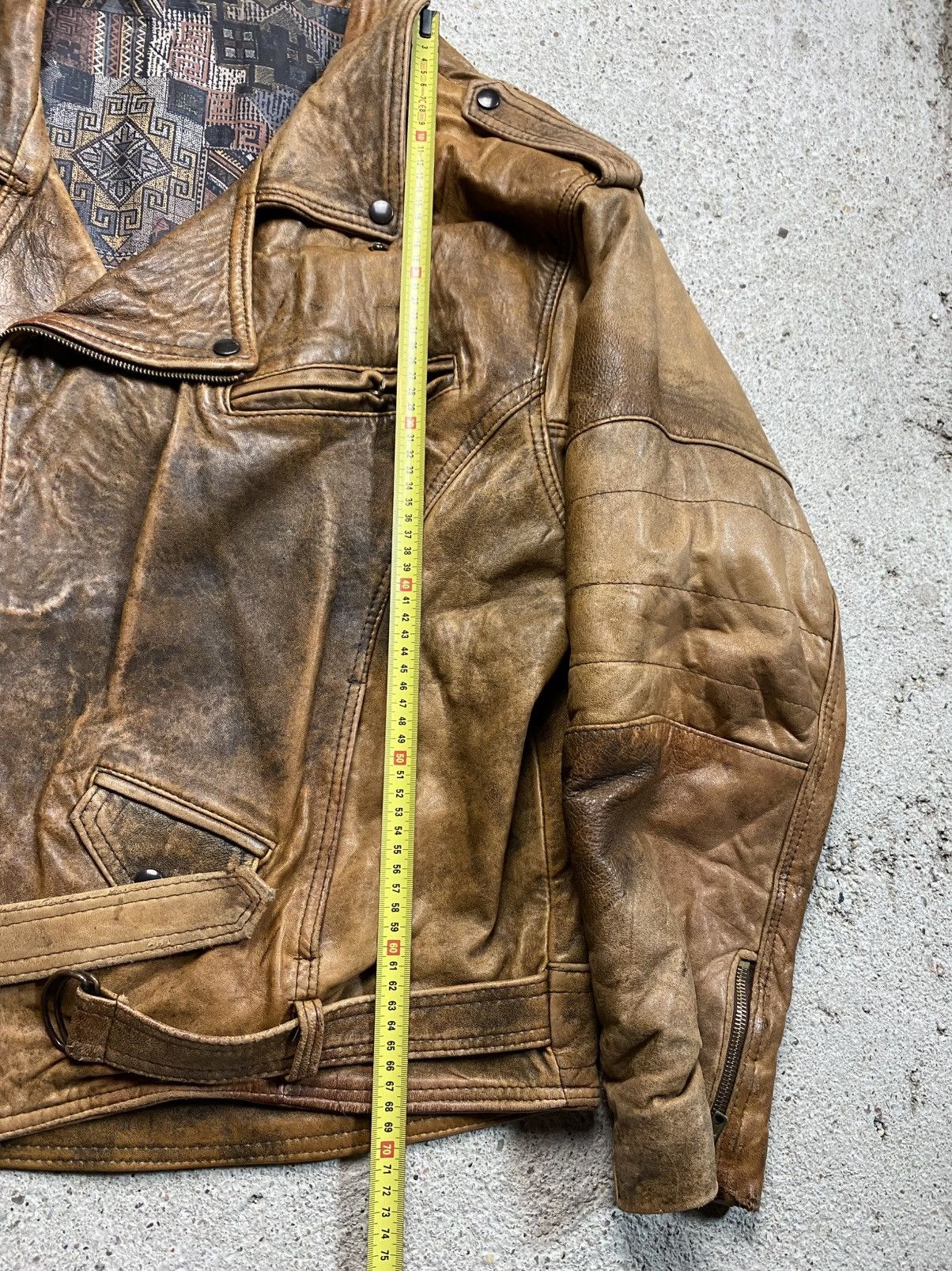 Vintage Vintage leather jacket bomber chevignon 90s USA distressed Size US XL / EU 56 / 4 - 19 Thumbnail