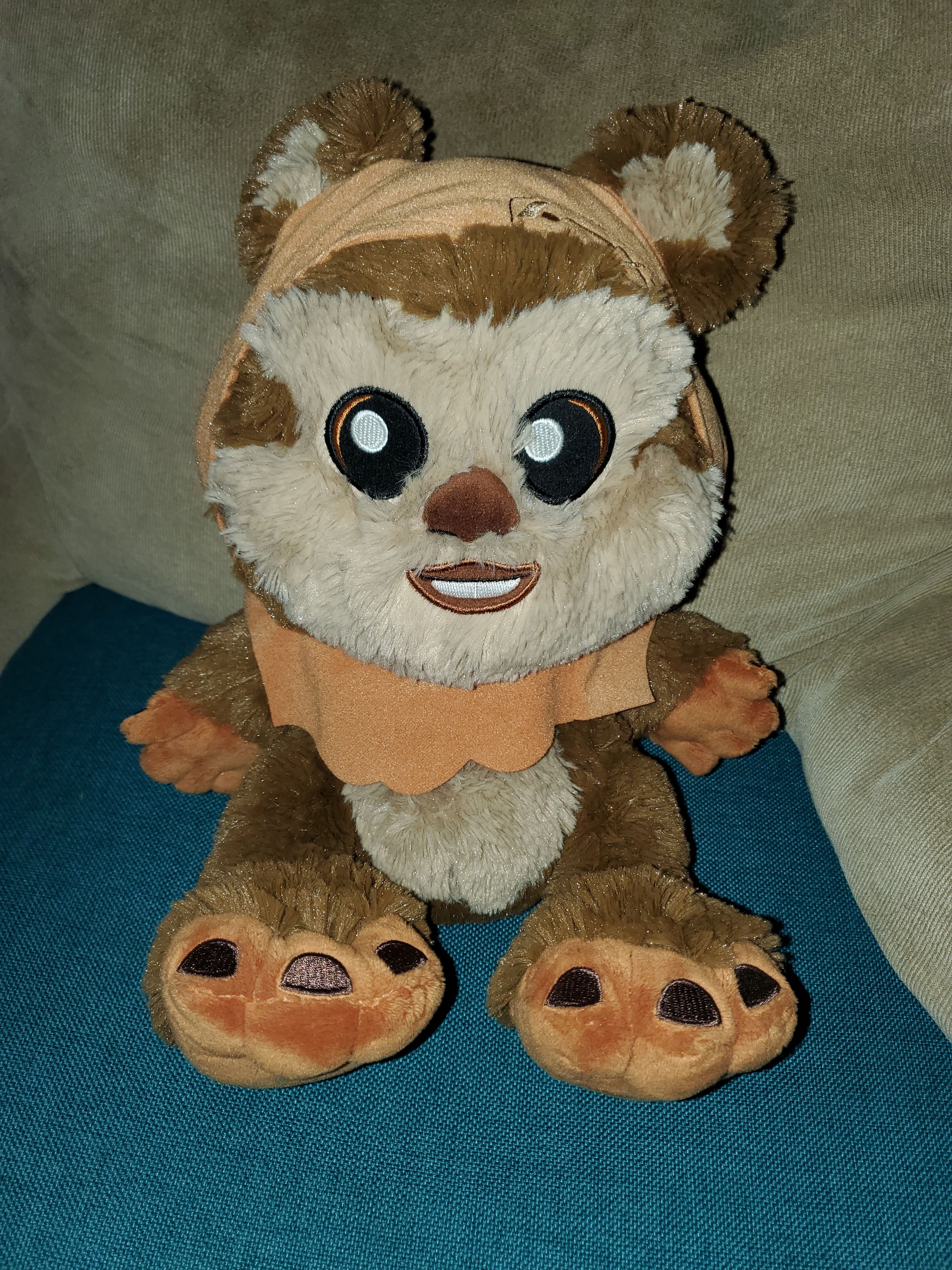 Disney *NWOT* Disney Star Wars Ewok Plush Size ONE SIZE - 1 Thumbnail