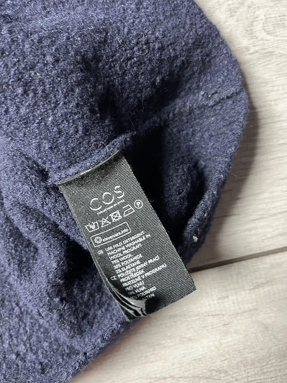 Cos Cos Tshirt wool mohair size Medium Size US M / EU 48-50 / 2 - 5 Thumbnail