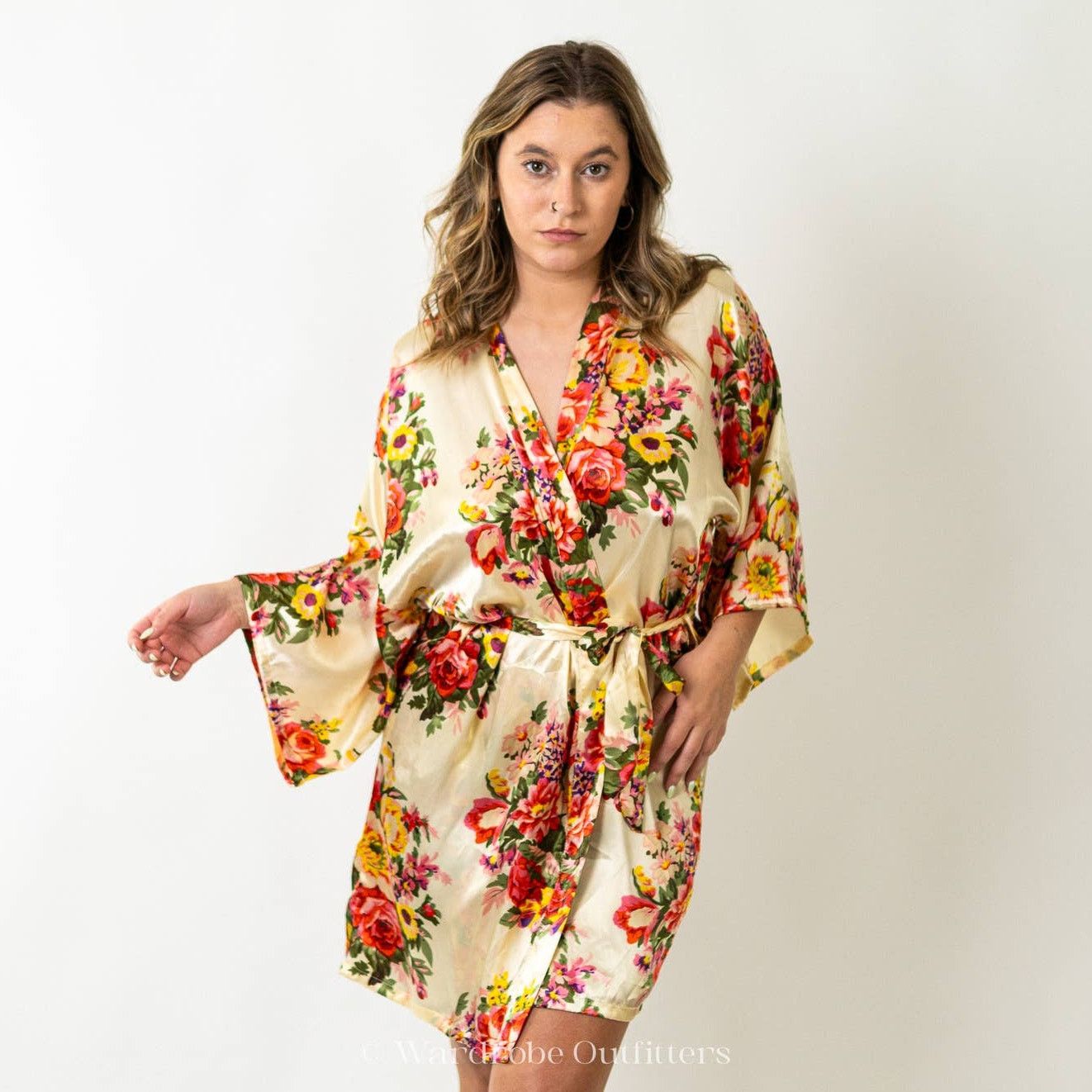 Designer Silky Soft Japanese Floral Robe Lingerie Size ONE SIZE - 1 Thumbnail