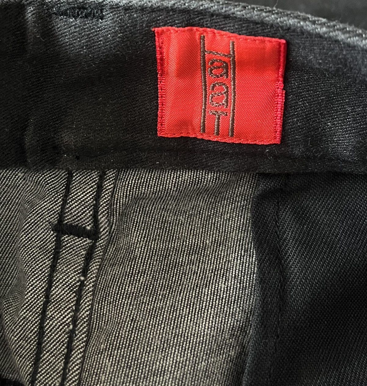 Issey Miyake Vintage issey miyake haat black slim trousers Size US 28 / EU 44 - 6 Thumbnail
