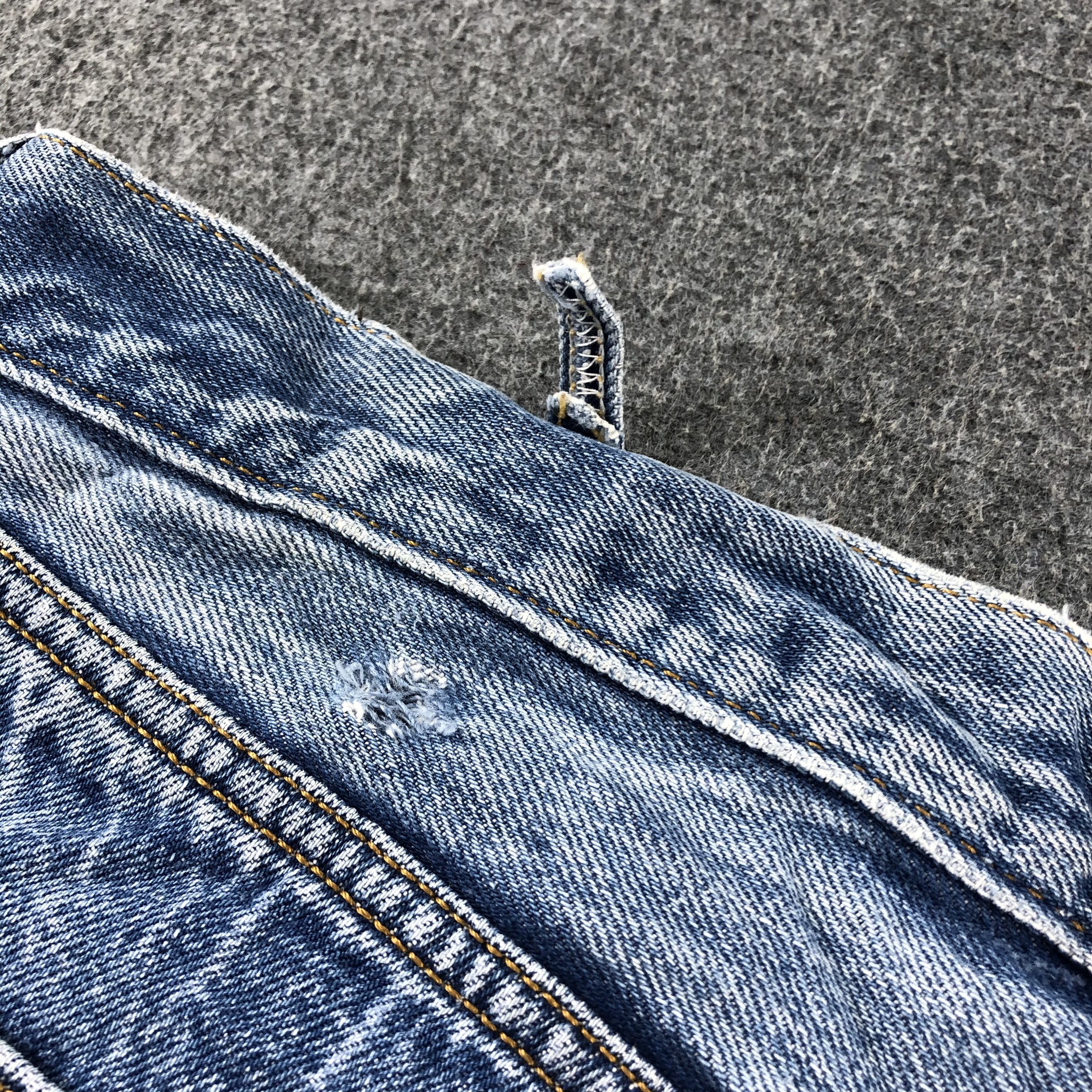 Levi's Vintage Blue Wash Levis 501 Jeans-J2594 Size US 39 - 8 Thumbnail