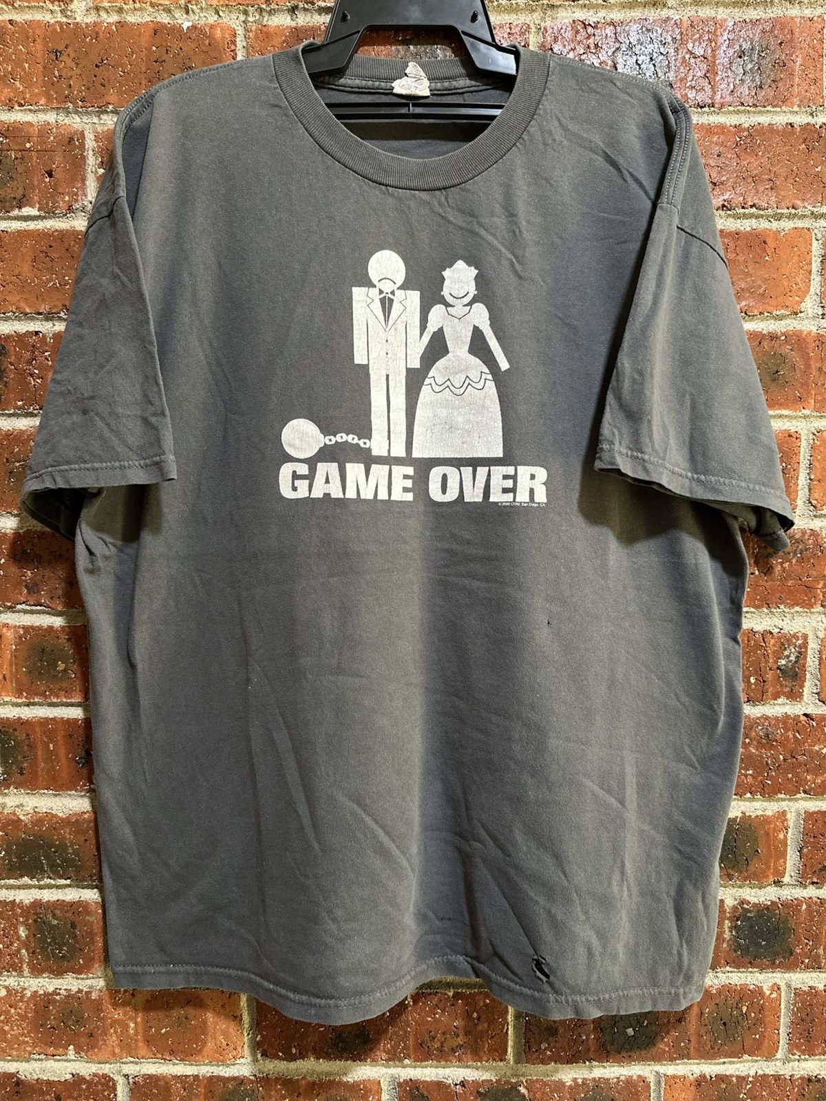 Alstyle Thrashed Vintage Game Over Faded Tee Size US XL / EU 56 / 4 - 1 Thumbnail
