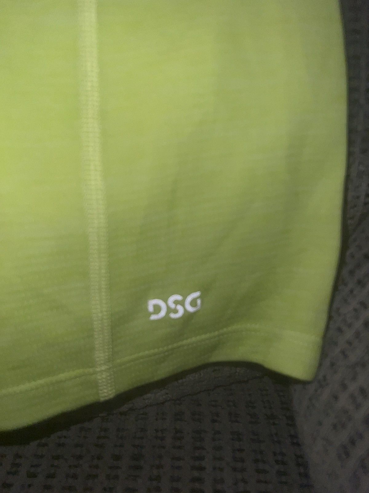 Hypebeast DSG Reflective Thermal Tee Size US L / EU 52-54 / 3 - 3 Thumbnail