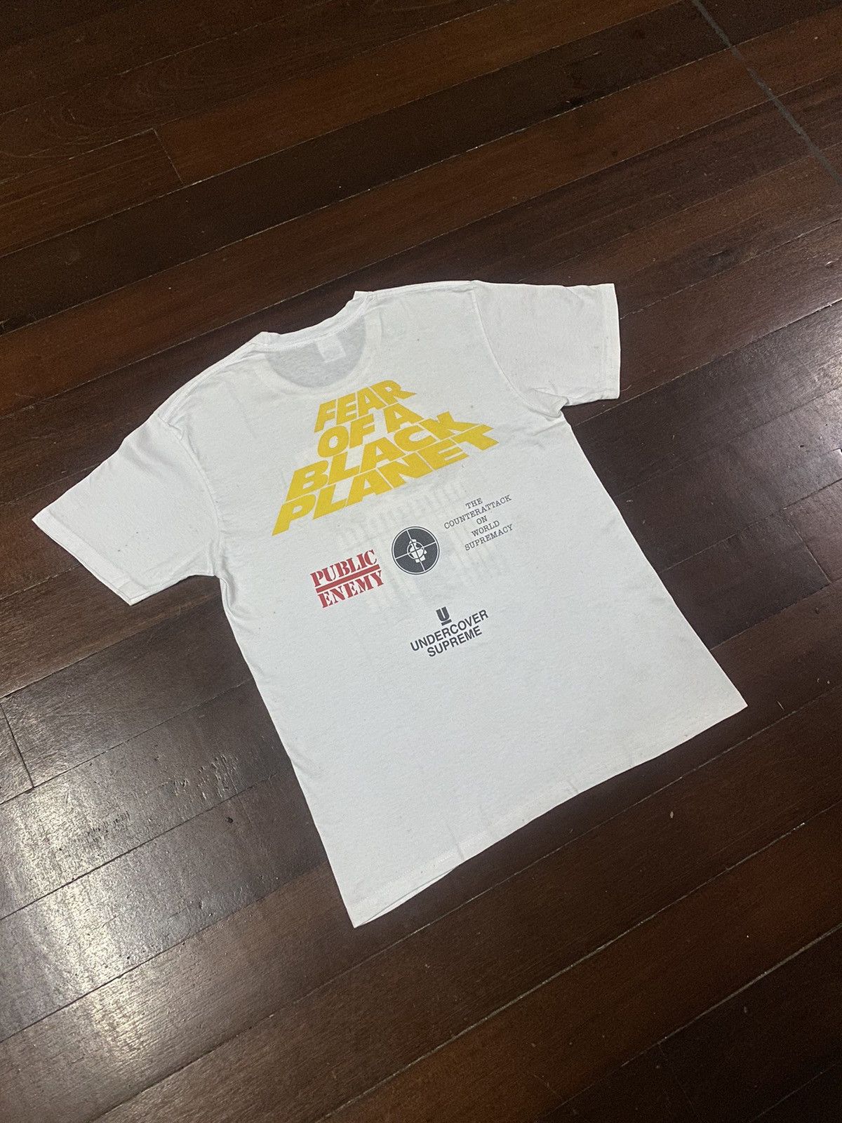 Undercover Fire 🔥 Public Enemy Undercover X Supreme white Tshirt Size US M / EU 48-50 / 2 - 6 Thumbnail
