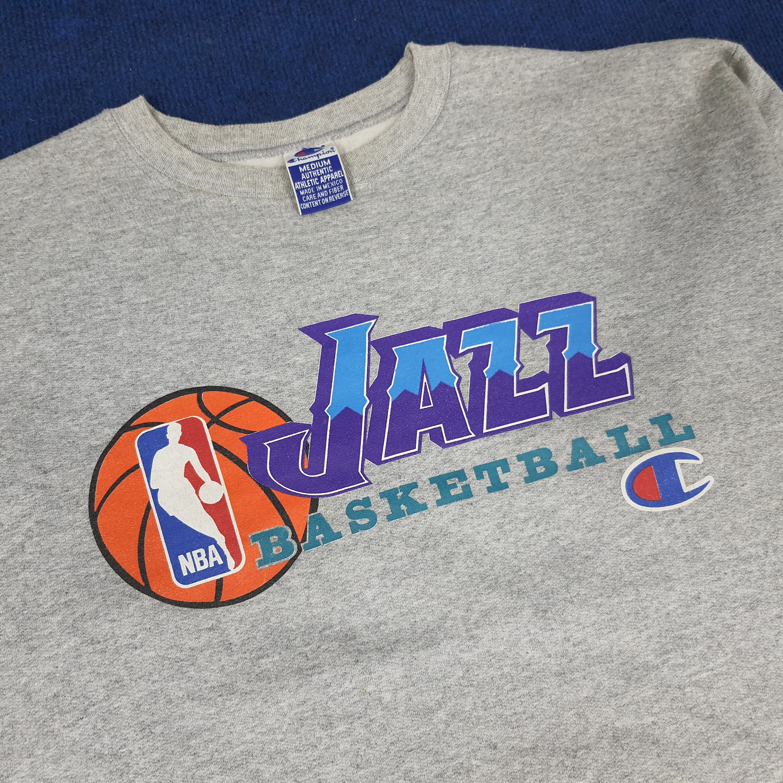 Champion × NBA × Vintage Vintage Champion NBA Jazz Basketball Sports Sweatshirt Size US M / EU 48-50 / 2 - 2 Thumbnail