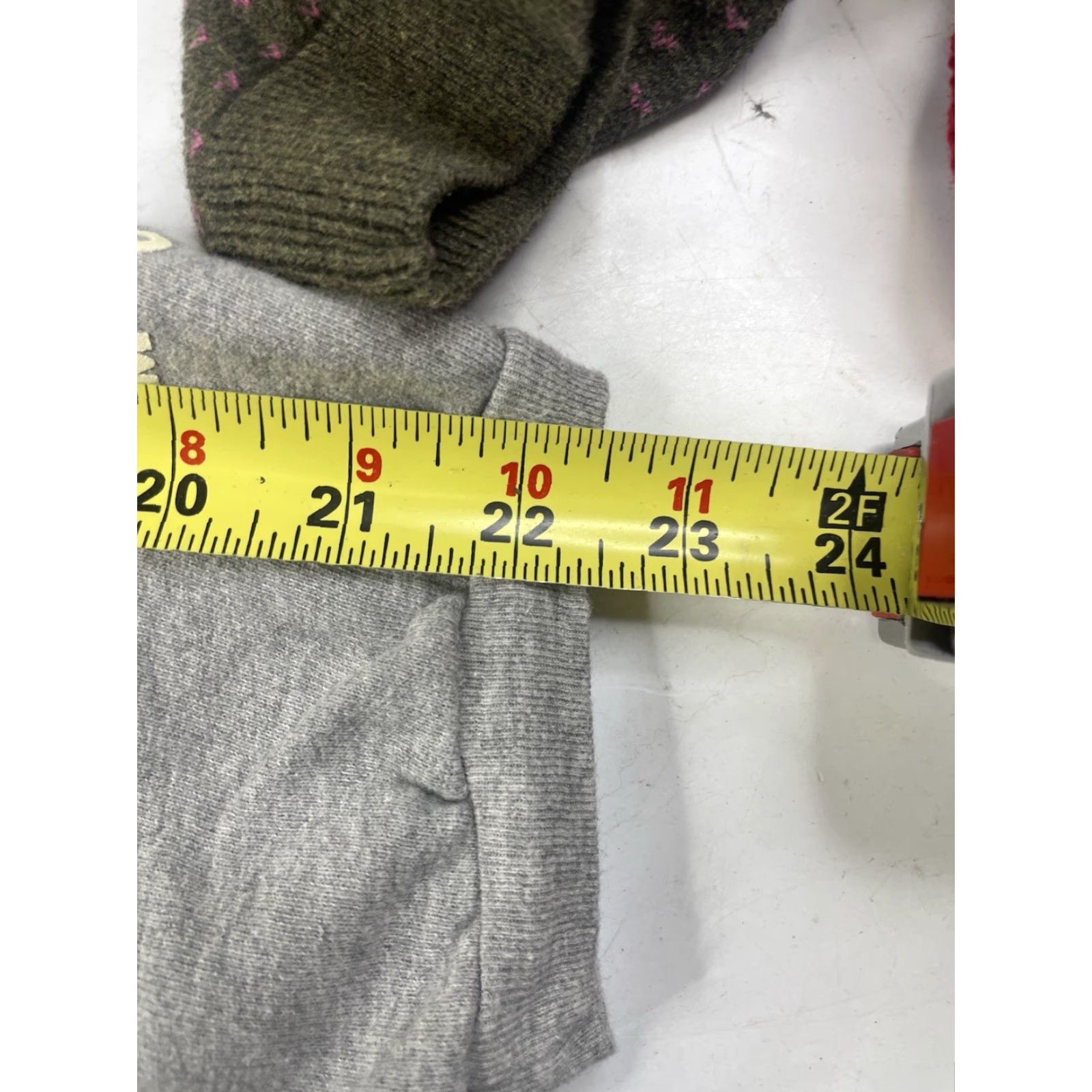 MOTHER Mother Sweatshirt Womens M Pullover V-Neck Long Sleeve Gray Cotton Fleece All Seasons USA 3/4 Sleeve The Loosen Up Cropped Size M / US 6-8 / IT 42-44 - 4 Thumbnail