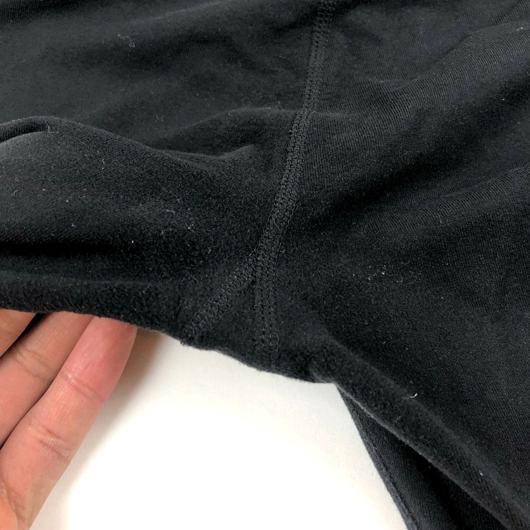 Athleta Athleta Small Tag Size 26W 19L Crop Capri Athletic Legging Pants Women XS Regular Black Size 26" / US 2 / IT 38 - 2 Thumbnail