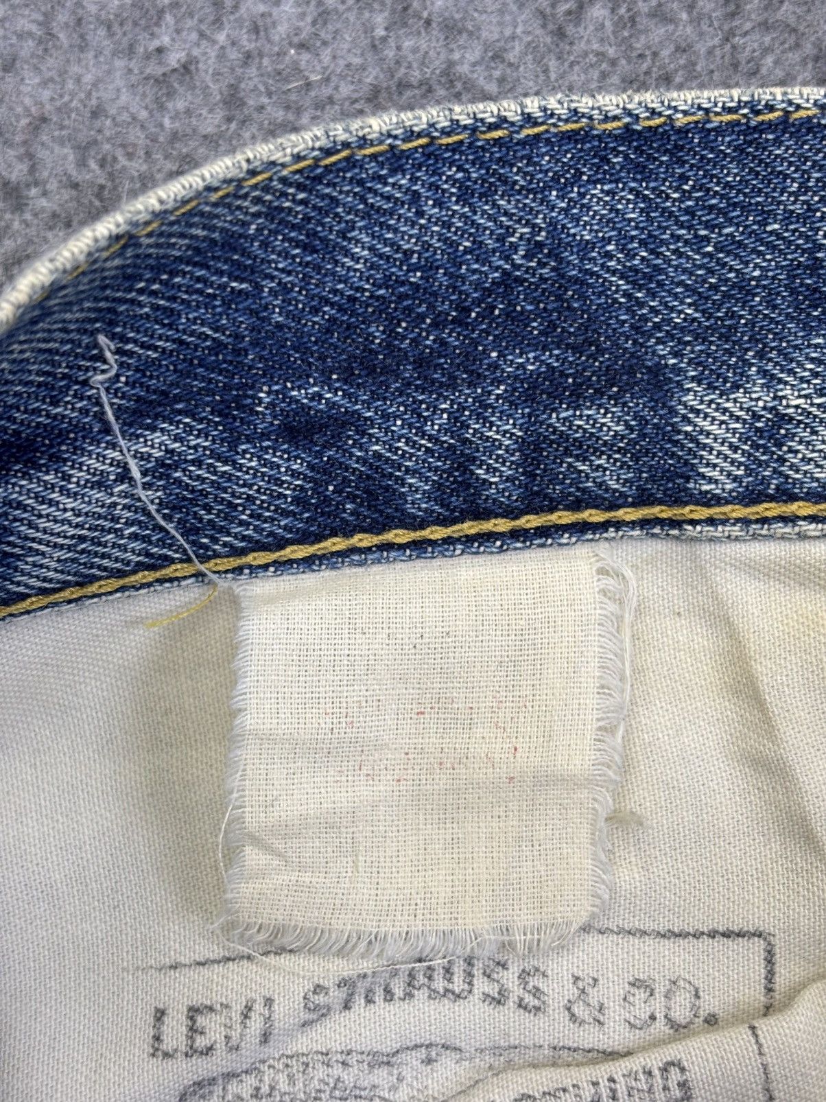 Levi's 💥Thrashed💥90s Levis 503B Big E Selvedge Thrashed Denim Size US 33 - 15 Thumbnail