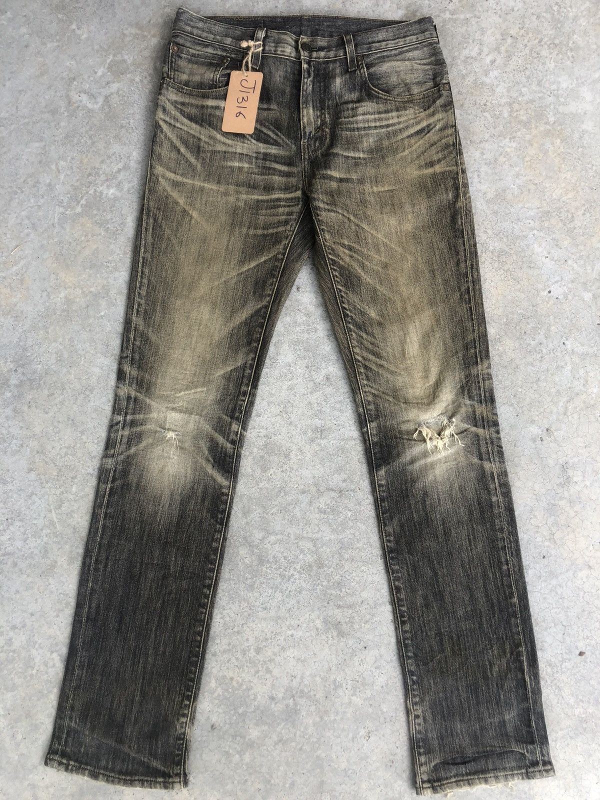 Levi's Y2k Levi’s 505 Mud Wash Distressed Jean Size US 30 / EU 46 - 1 Thumbnail