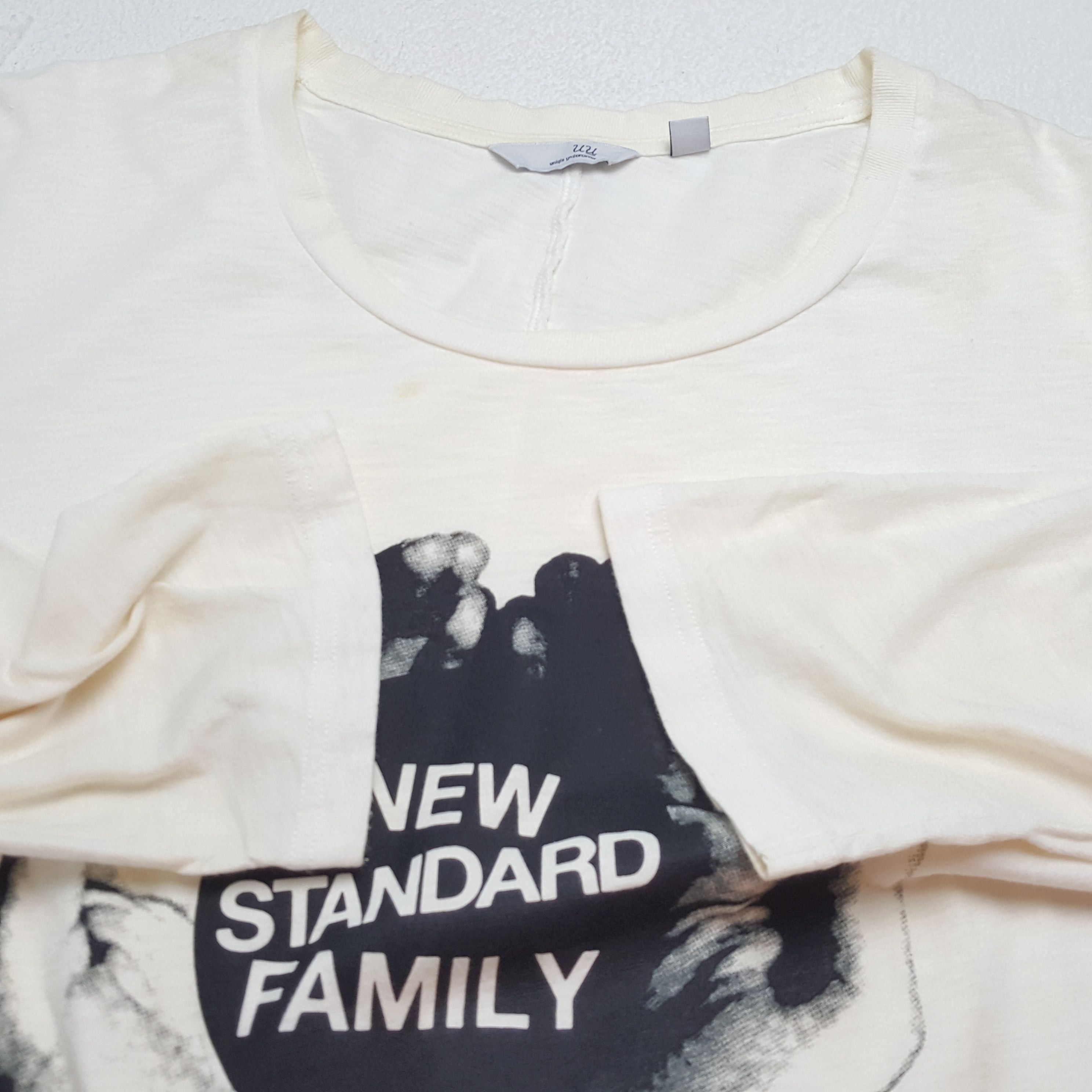 Undercover × Uniqlo UNIQLO UNDERCOVER Japanese Brand Center Design Tshirt Size US L / EU 52-54 / 3 - 10 Thumbnail