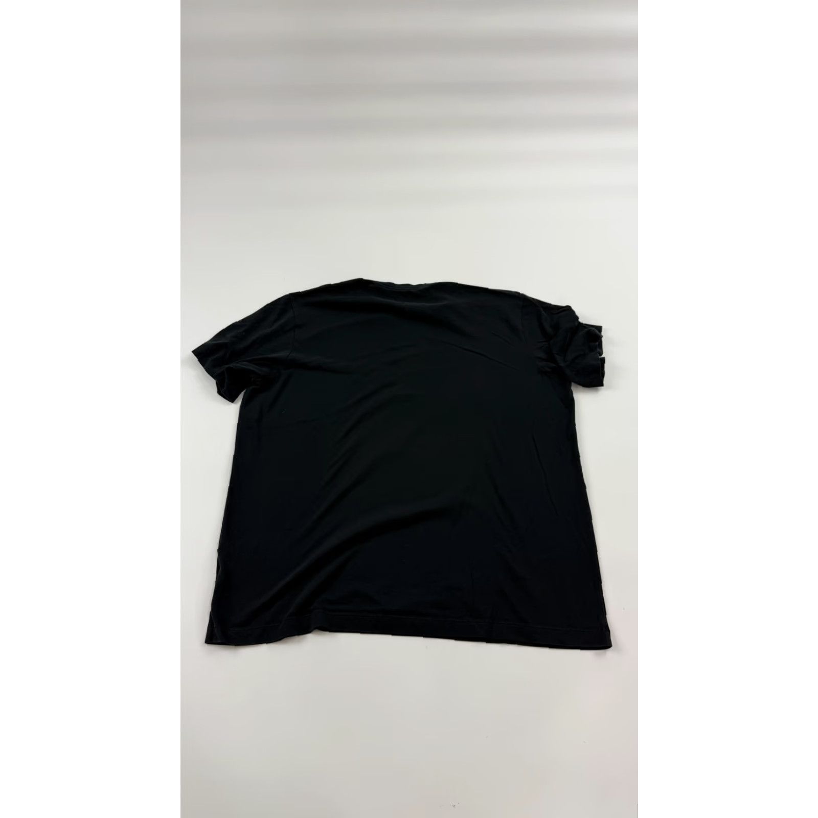Nike Nike Shirt Mens XL Black Dri-FIT Graphic Swoosh Athletic Tee Short Sleeve Crew Neck Basketball Sports Athleisure Mens Size US XL / EU 56 / 4 - 4 Thumbnail