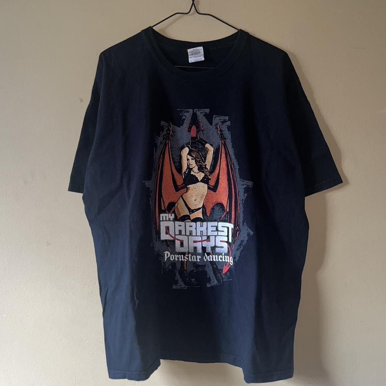 Vintage 2000s Vampire Girl Darkest Days Pornstar Dancing Tour Tee Size US XL / EU 56 / 4 - 1 Thumbnail
