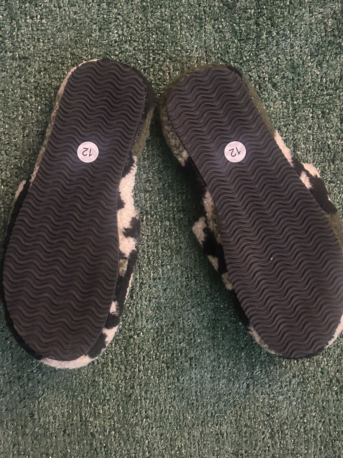 HELLSTAR HELLSTAR “PATH TO PARADISE” CAMO SLIDES Sz 12 BNWT Size US 12 / EU 45 - 5 Thumbnail