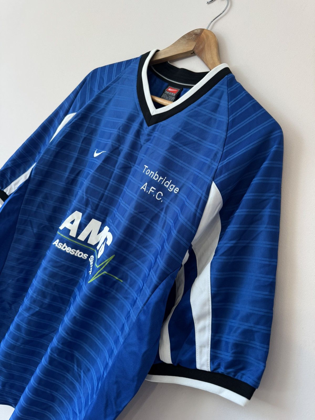 Nike Vintage Tonbridge Angels AFC 00’s Nike Home Soccer Jersey Size US L / EU 52-54 / 3 - 5 Thumbnail