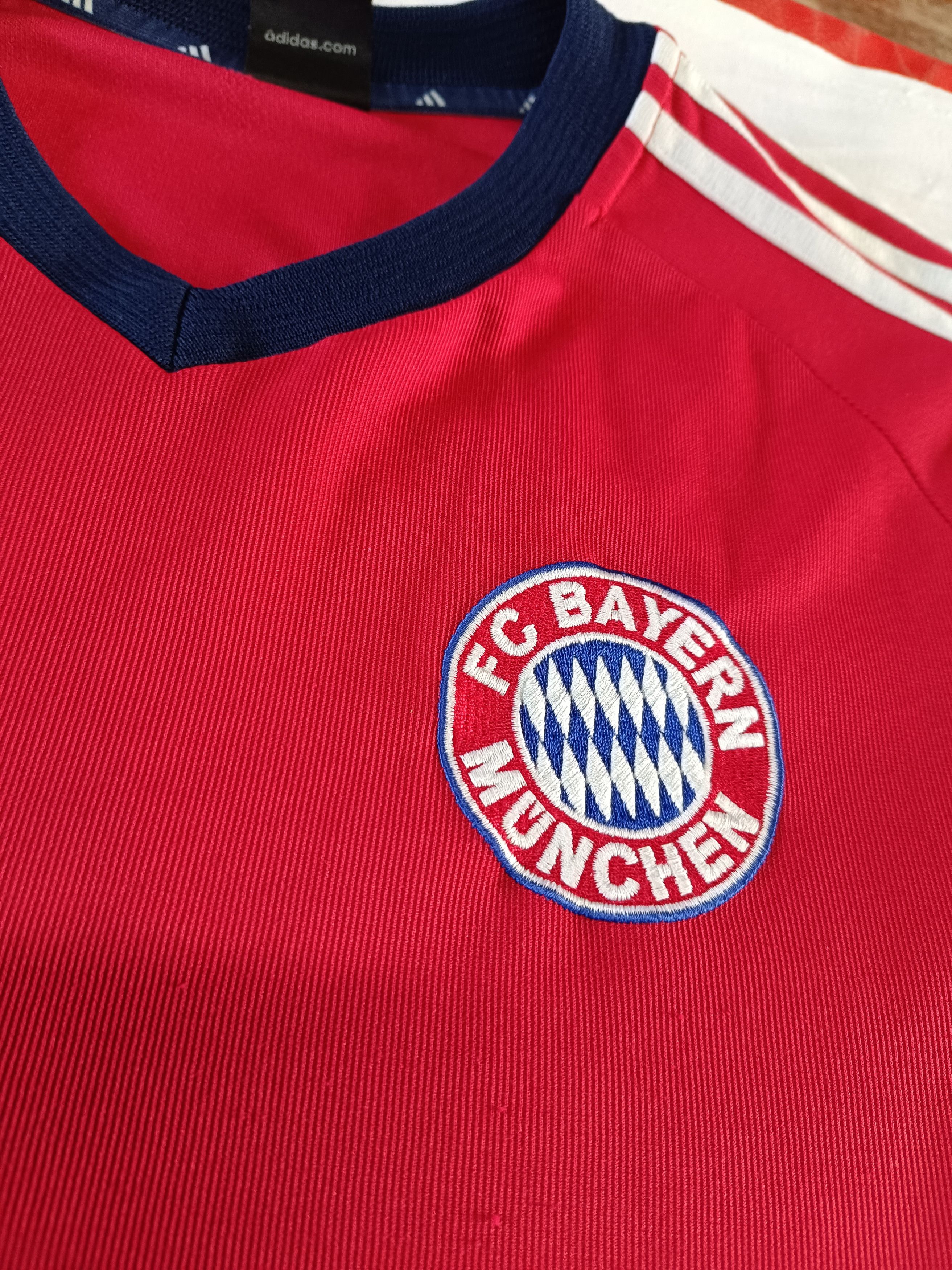 Adidas Bayern Munchen Fan Club Adidas 2002 Shirt Size XL Size US XL / EU 56 / 4 - 4 Thumbnail