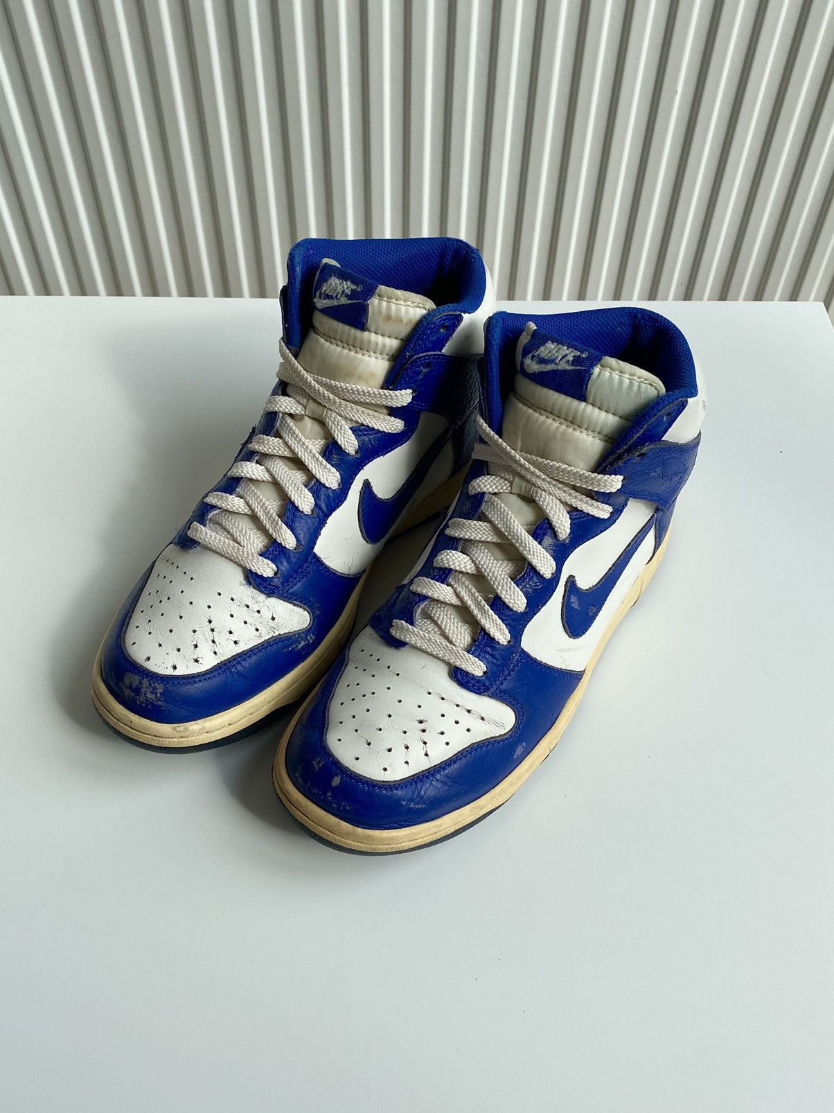 Nike 1985 Nike Dunk High Kentucky Duke University BTTYS Custom Size US 9 / EU 42 - 4 Thumbnail