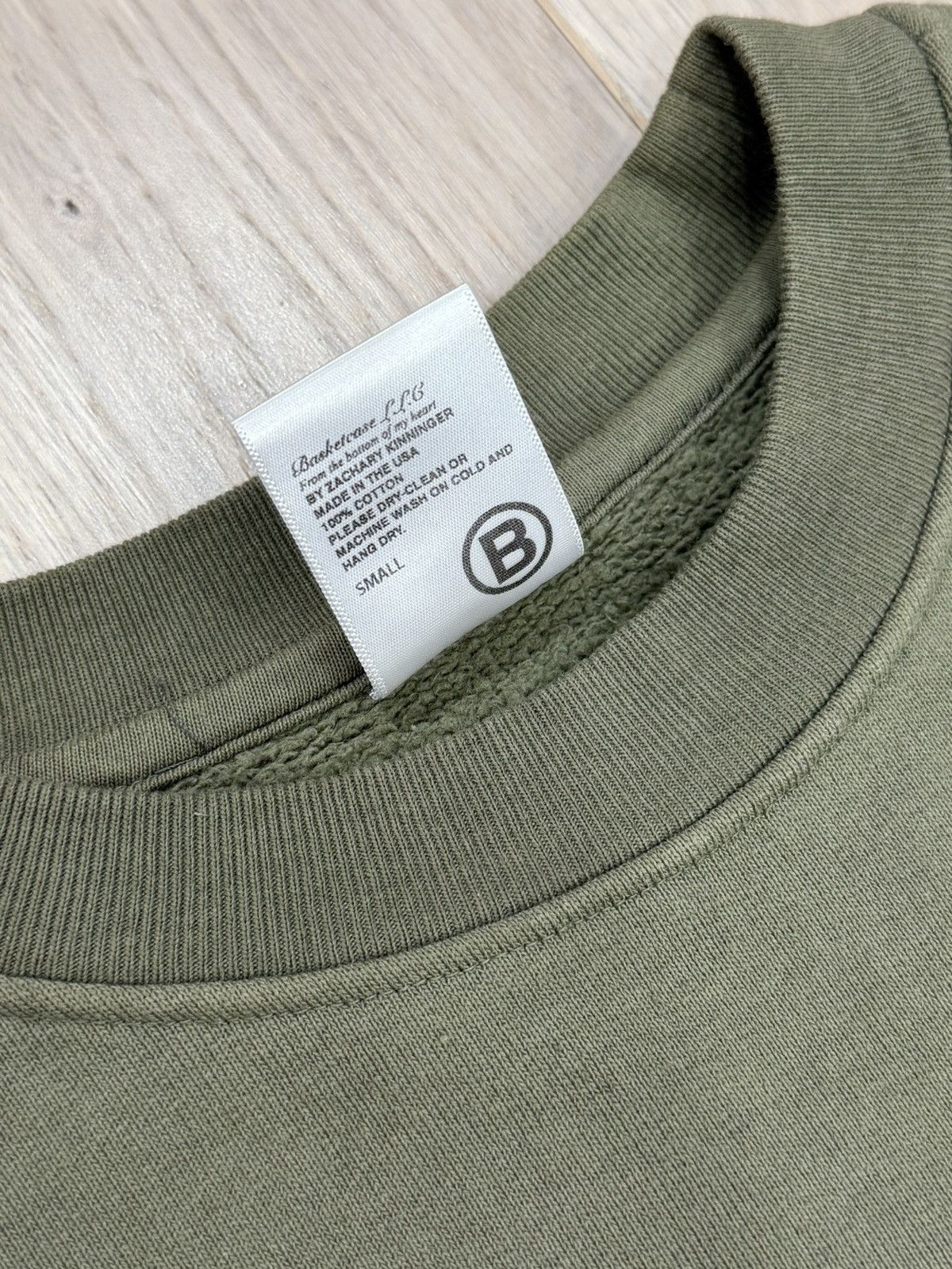 basketcase gallery Basketcase Gallery Raw College Crewneck Size US S / EU 44-46 / 1 - 2 Thumbnail