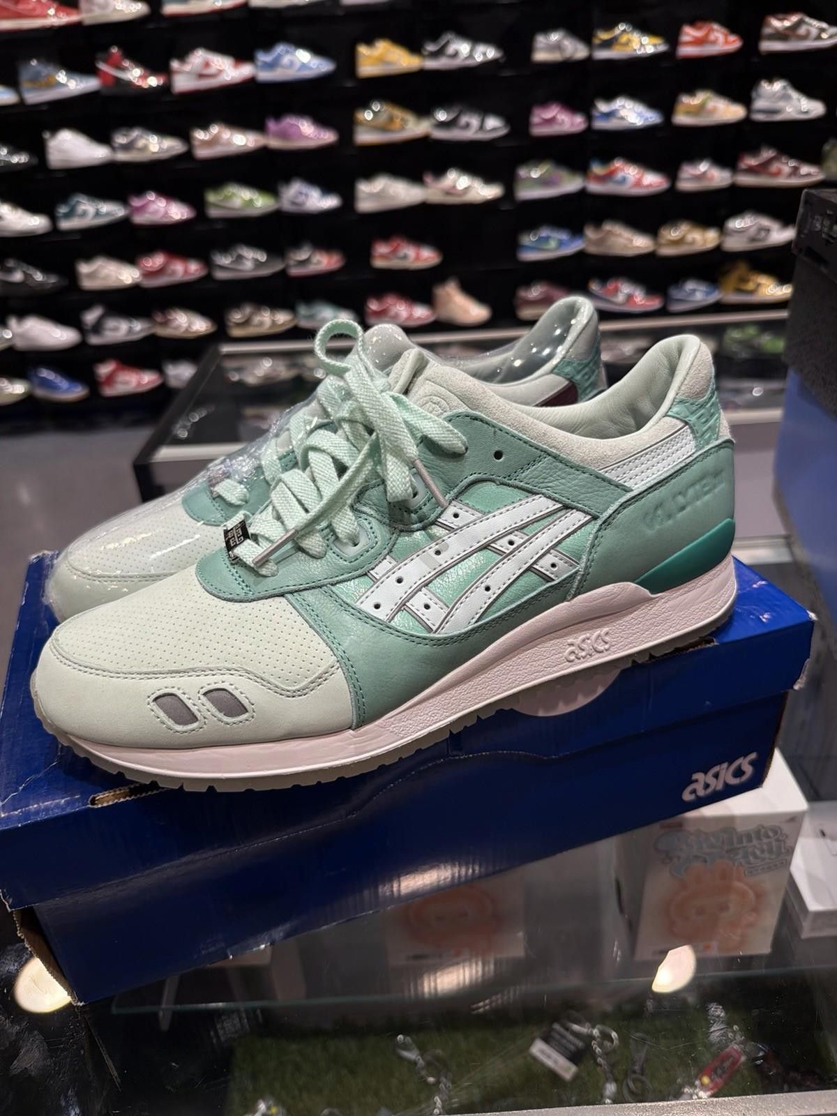 Asics ASICS GEL-Lyte III x Highs & Lows HAL Silverscreen 2015 11.5 Size US 11.5 / EU 44-45 - 7 Thumbnail