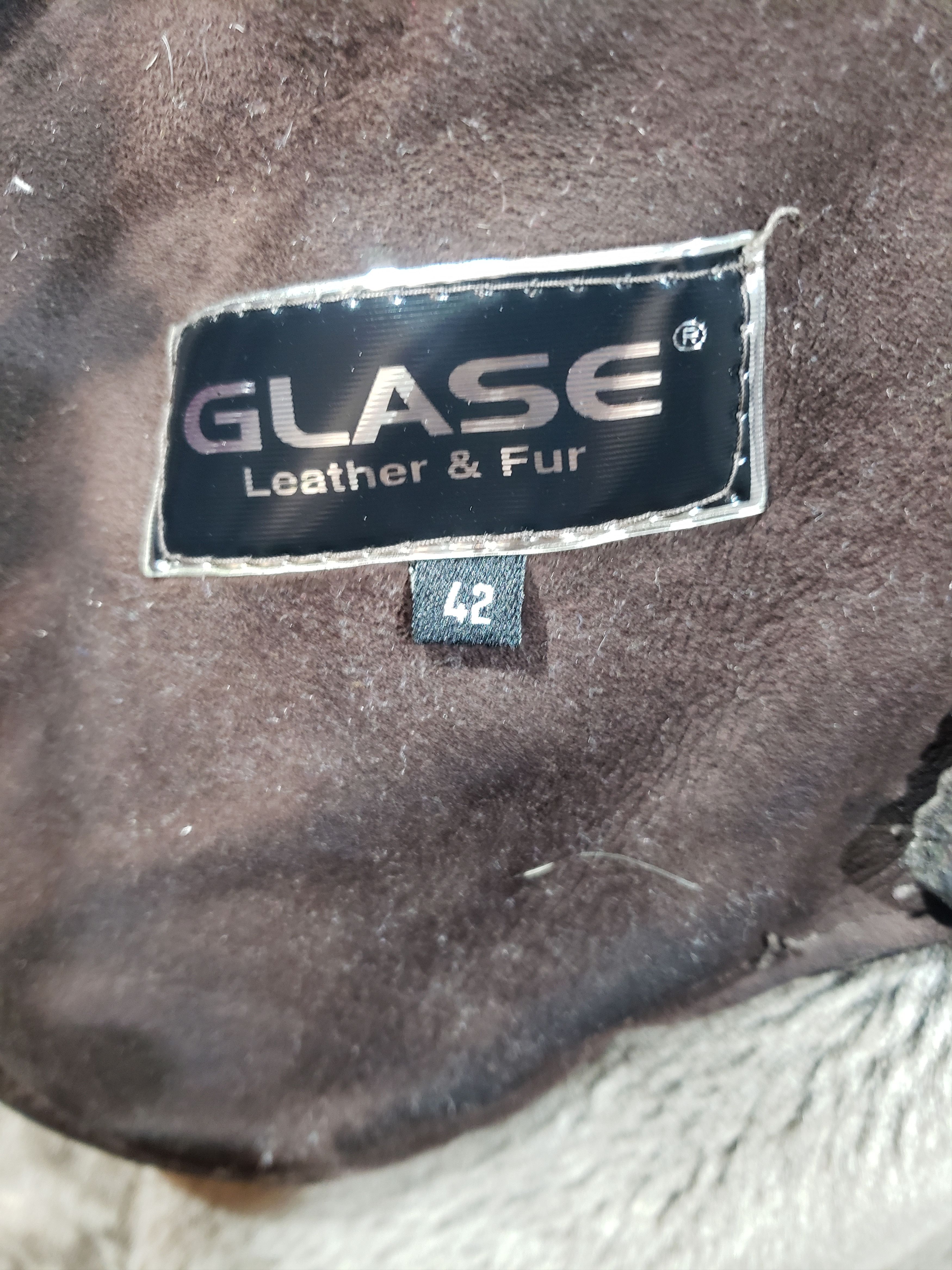 Other Stylish brown sheepskin coat with a wide collar. Size XL / US 12-14 / IT 48-50 - 10 Thumbnail