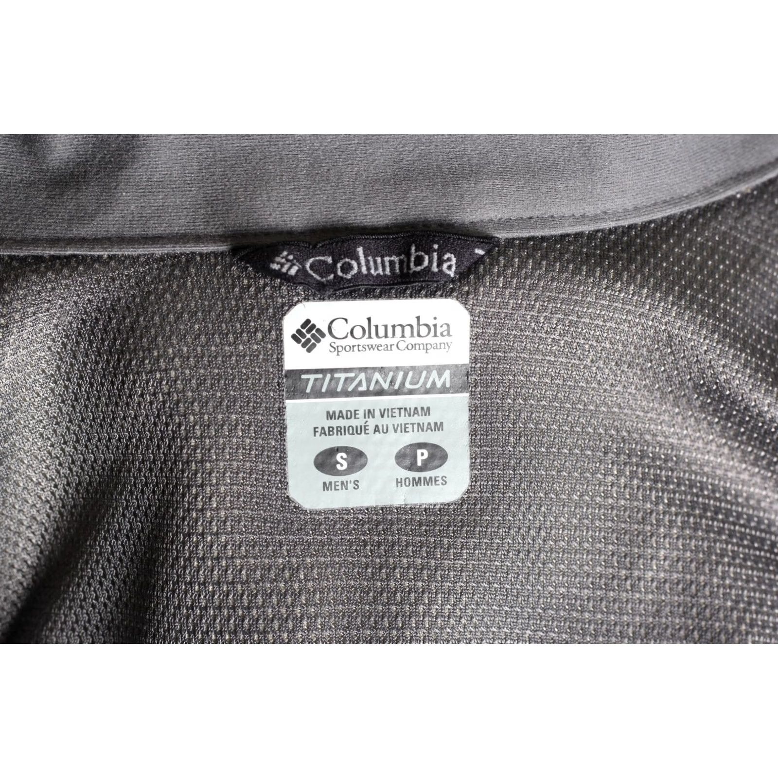 Vintage COLUMBIA TITANIUM Gilet Vest Jacket Waistcoat Men Size S Outdoor Hiking VR3117 Size US S / EU 44-46 / 1 - 6 Thumbnail