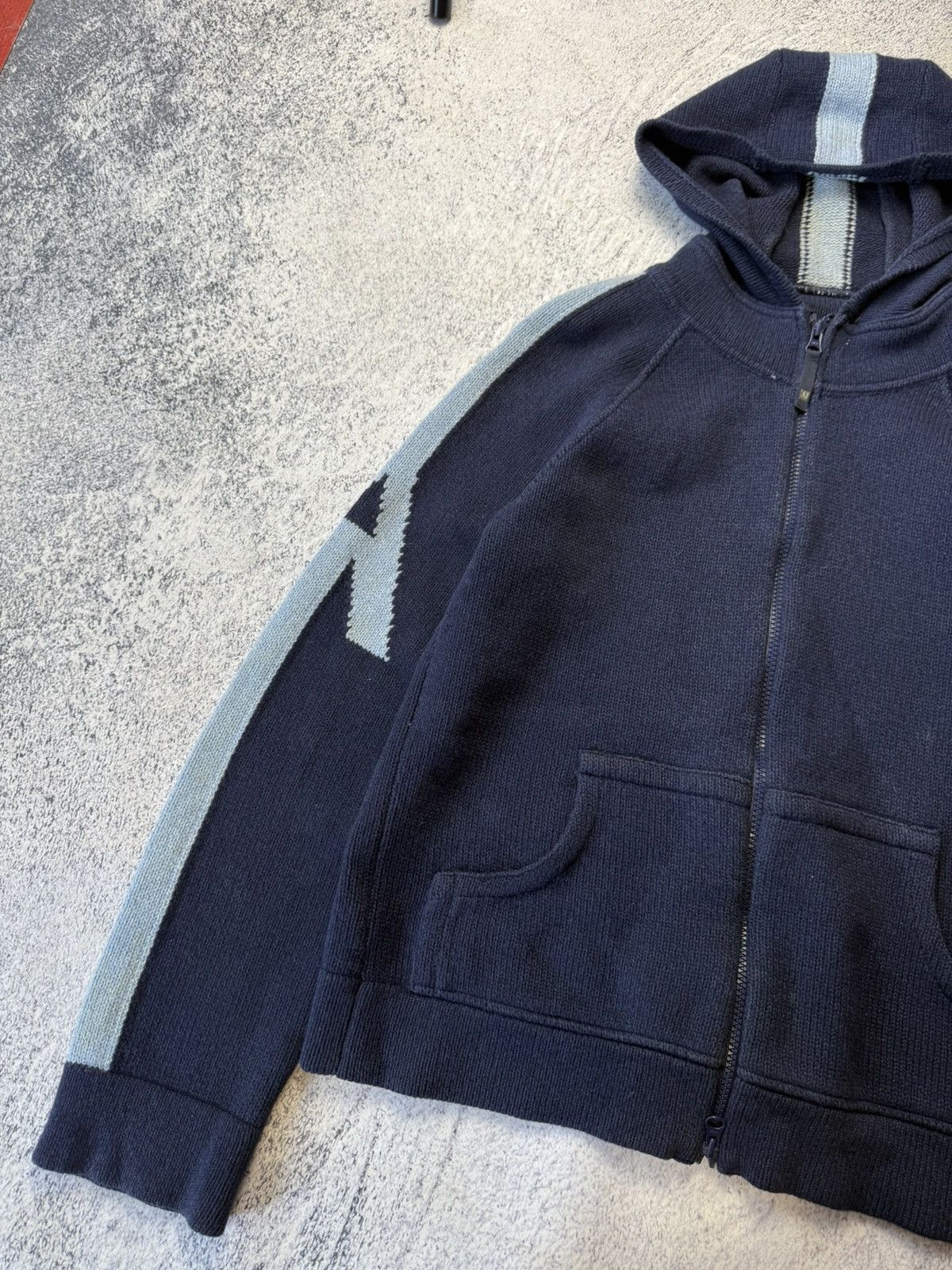Armani Vintage Armani Jeans Knitwear Hoodie Y2K big Logo Size US L / EU 52-54 / 3 - 5 Thumbnail
