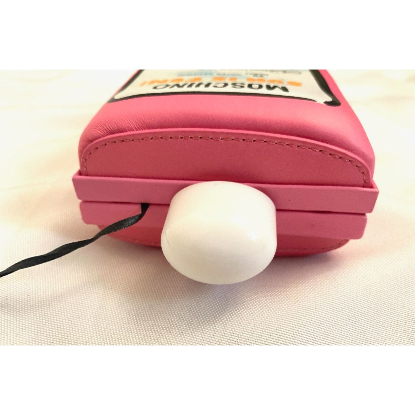 Moschino SS23 MOSCHINO Tropical Tan Clutch Pink Padded Sunscreen30SPF Size ONE SIZE - 9 Thumbnail