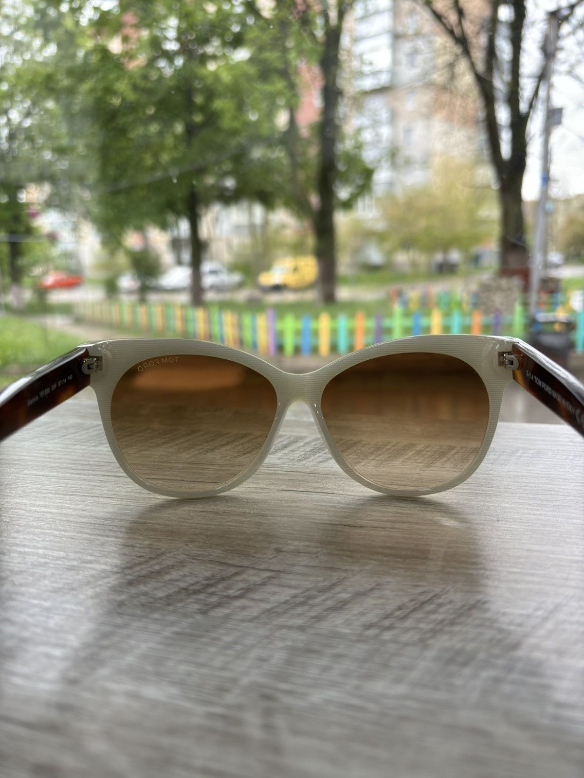 Designer × Tom Ford Tom Ford Sunglasses SASKIA TF330 Cat Eye Size ONE SIZE - 6 Thumbnail