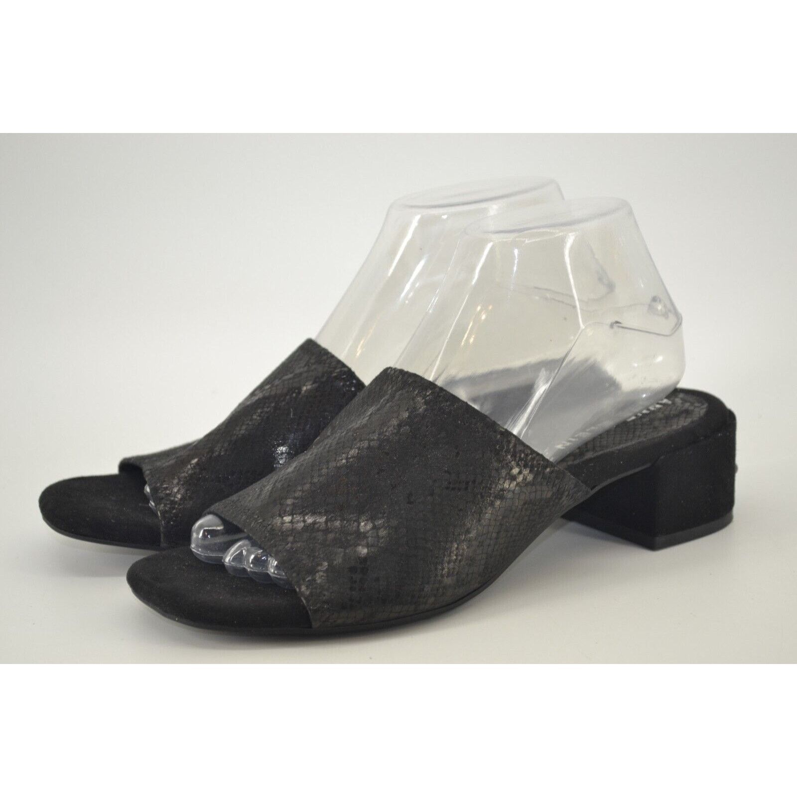 Anne Klein Anne Klein iFlex Black Leather Sandals Open Toe Animal 7.5 Size US 7.5 / IT 37.5 - 5 Thumbnail