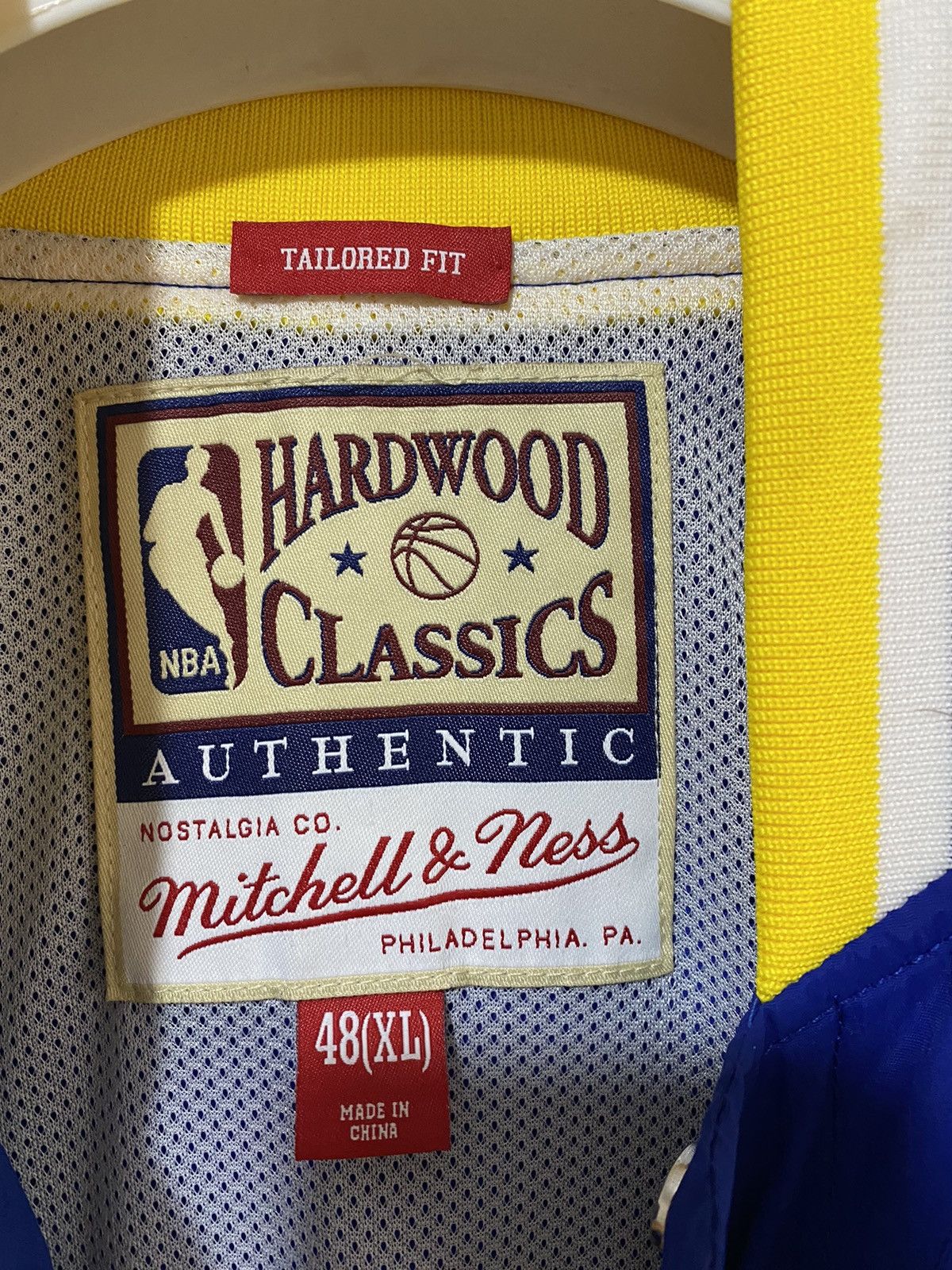Mitchell & Ness Mitchell & Ness Warriors jacket size XL, blue yellow, used Size US XL / EU 56 / 4 - 5 Thumbnail