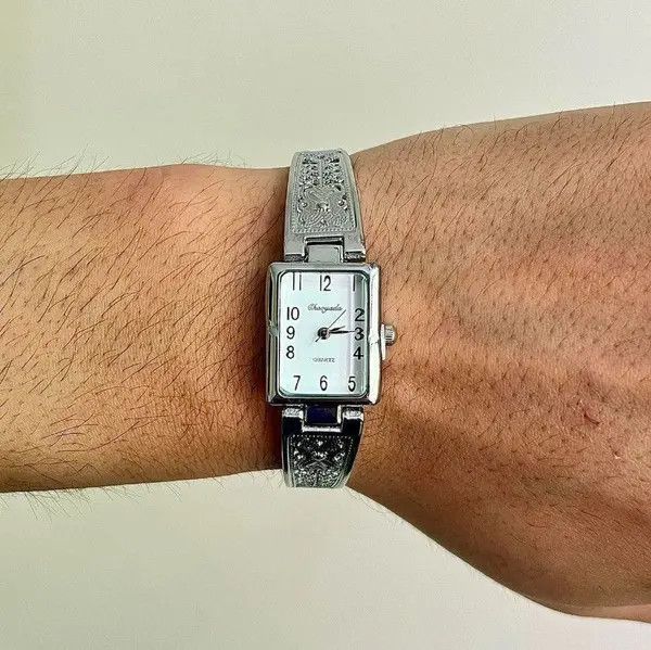 VIBE 2000s vintage rectangle stainless steel quartz luxury watch Size ONE SIZE - 3 Thumbnail