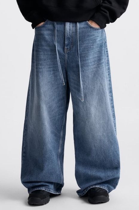 Rhude RHUIGI blue faded baggy jeans | Grailed
