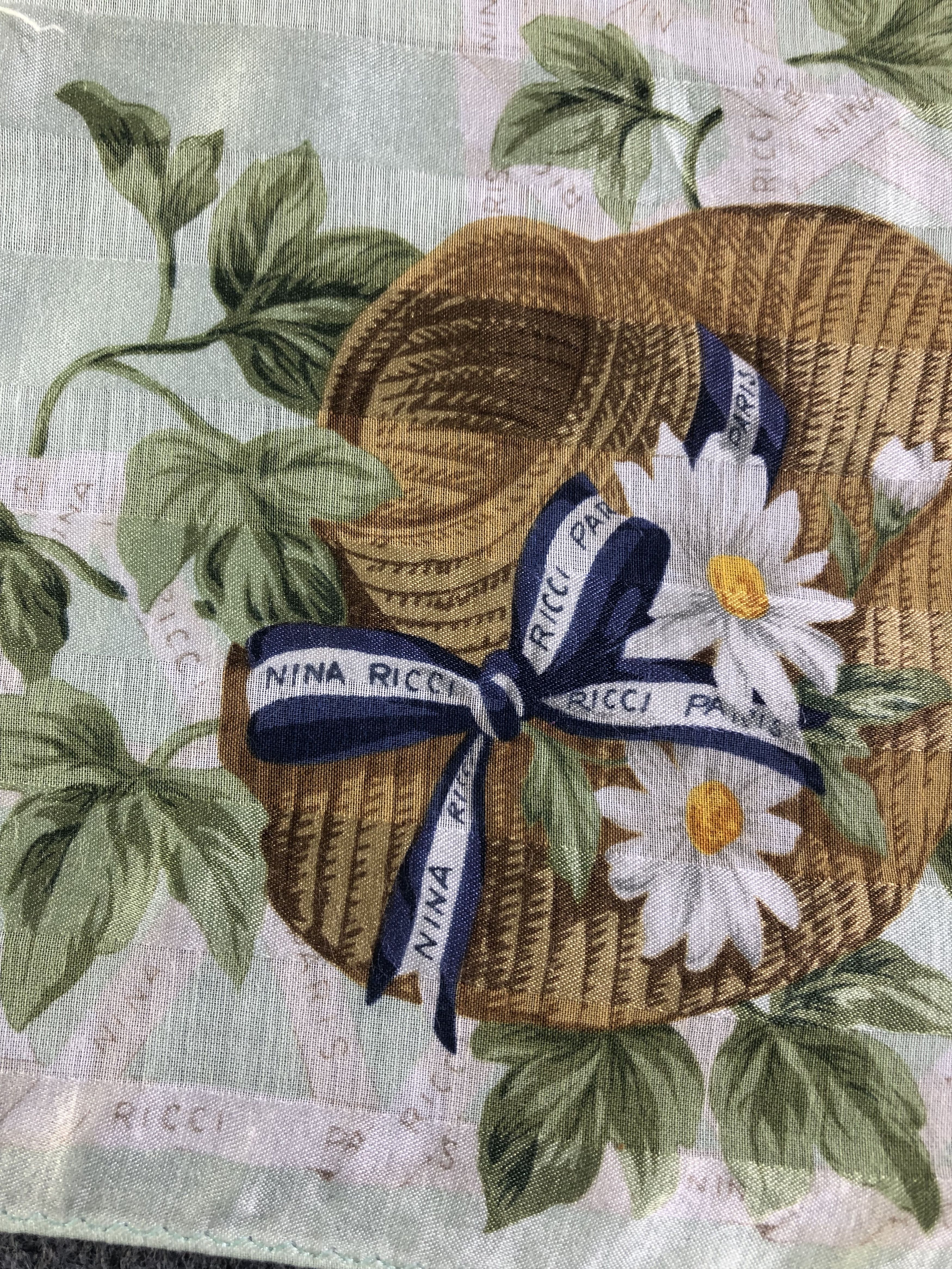 Nina Ricci Nina Ricci Scarf / Handkerchief / Bandana C433 Size ONE SIZE - 5 Thumbnail
