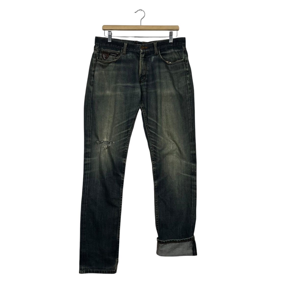 Burberry Vintage Burberry Black Label Distressed Denim Jeans Size US 33 - 11 Thumbnail