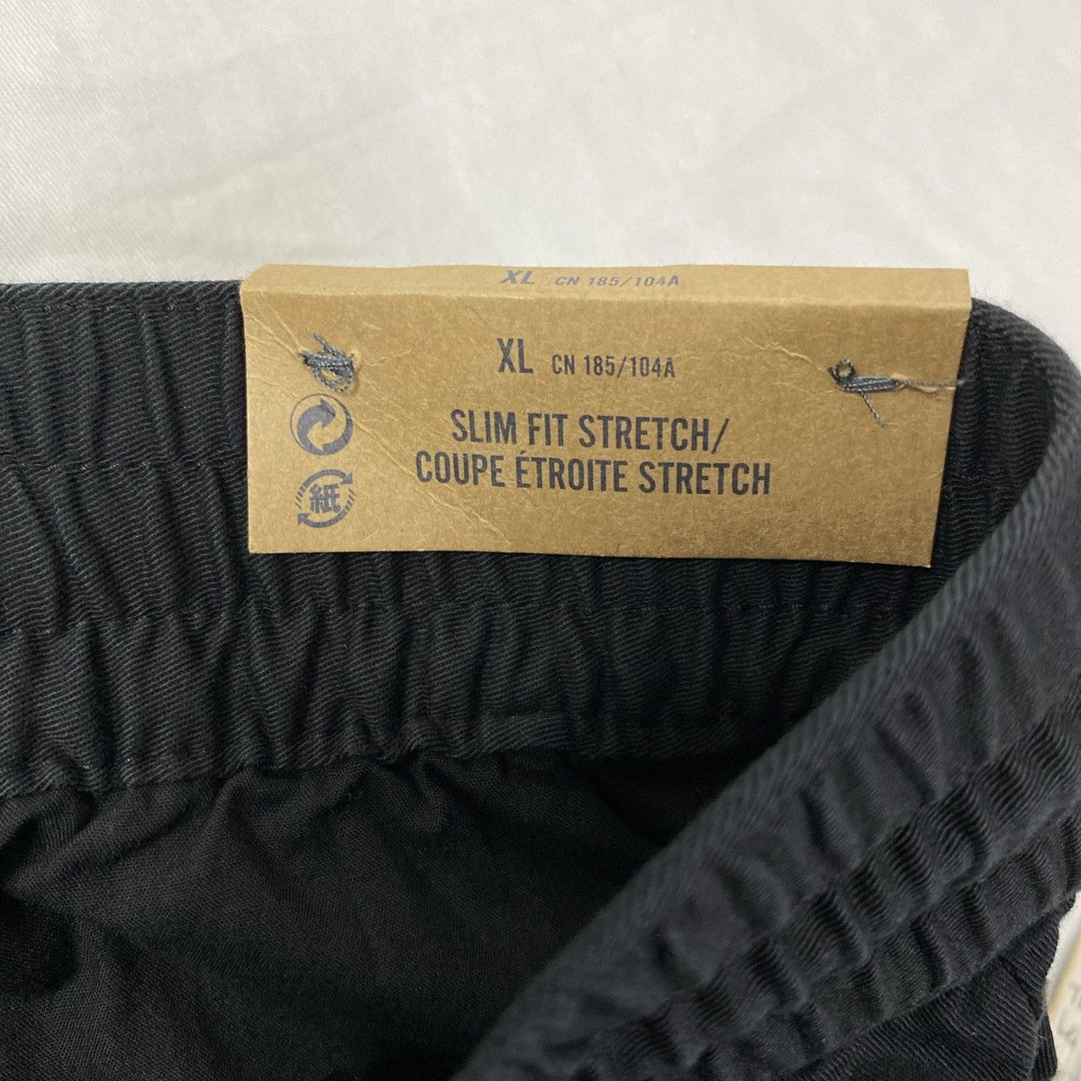 L.O.G.G. H&M L.O.G.G. Slim Stretch Jogger Pants Mens Black XL NWT Size US 39 - 8 Thumbnail